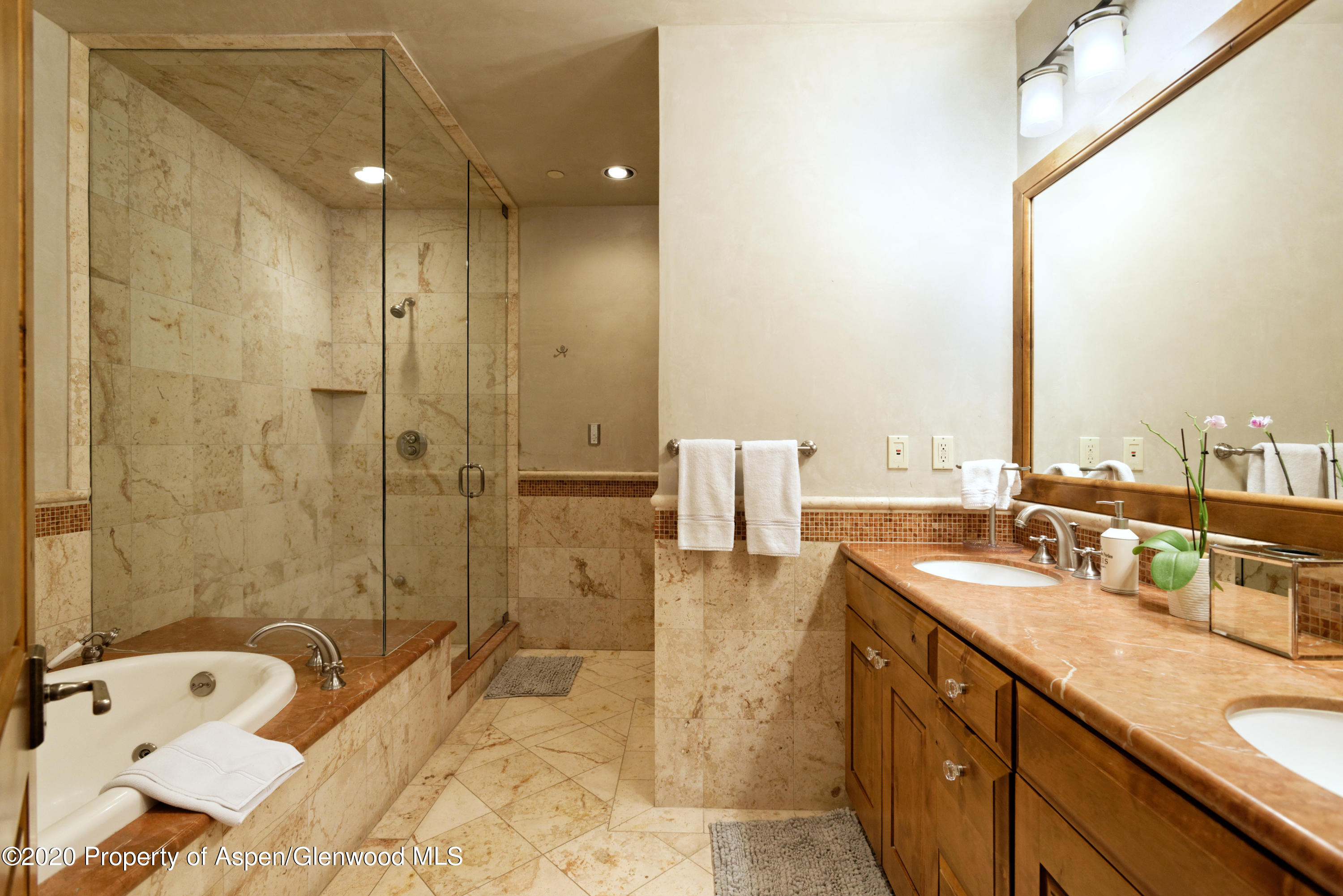 32 Prospector Road Property Photo 23