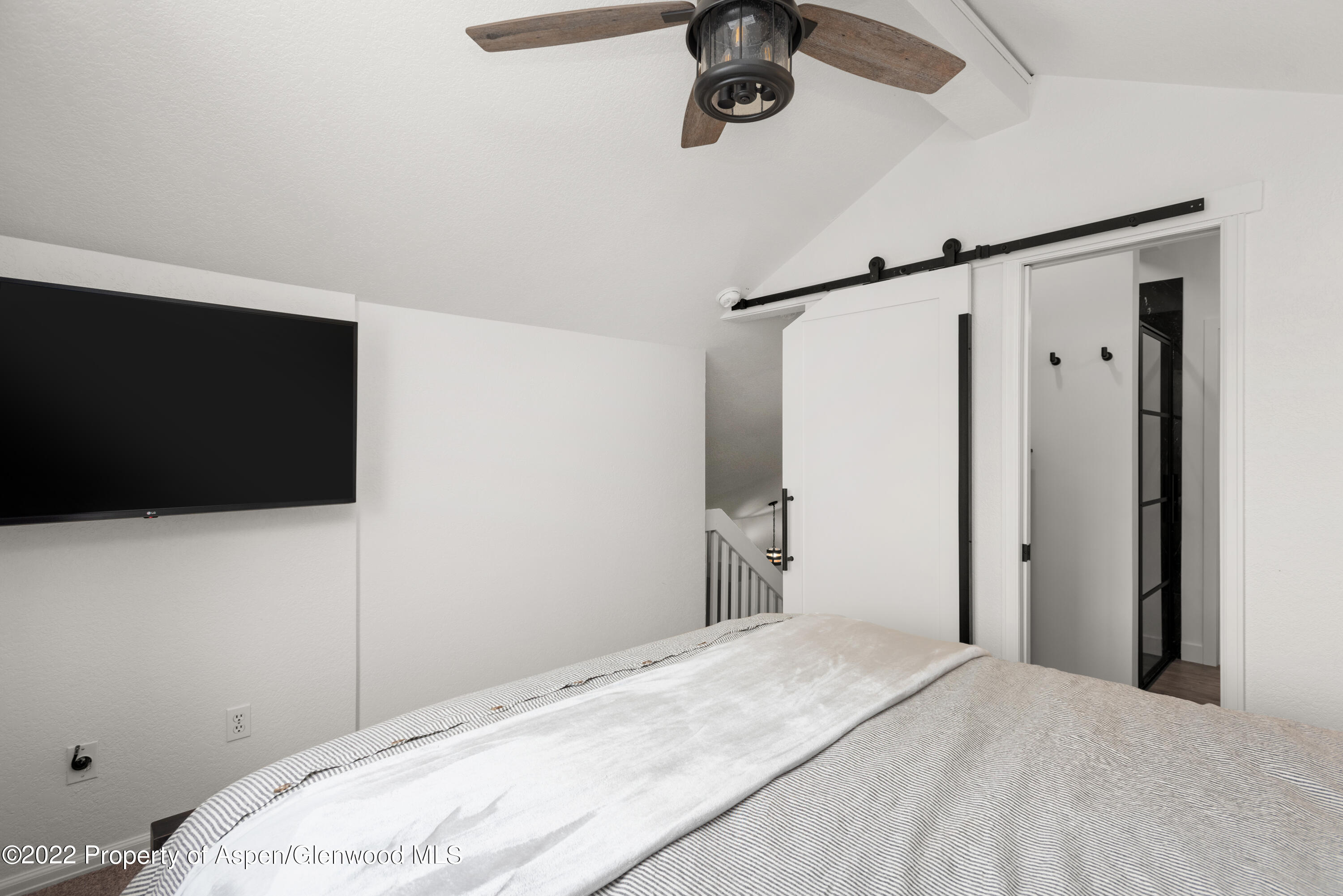 4202 Elk Lane Property Photo 6