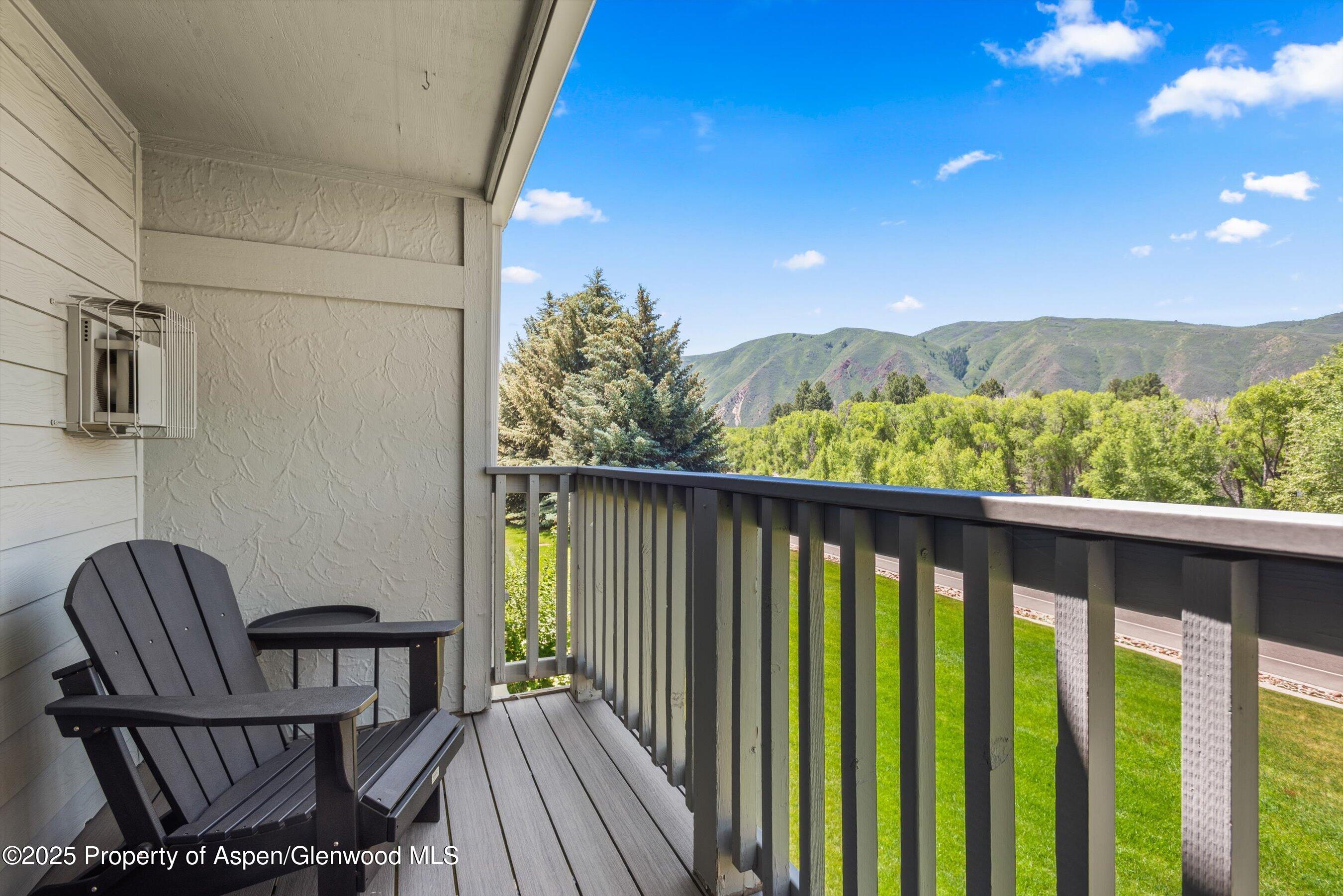 4202 Elk Lane Property Photo 12