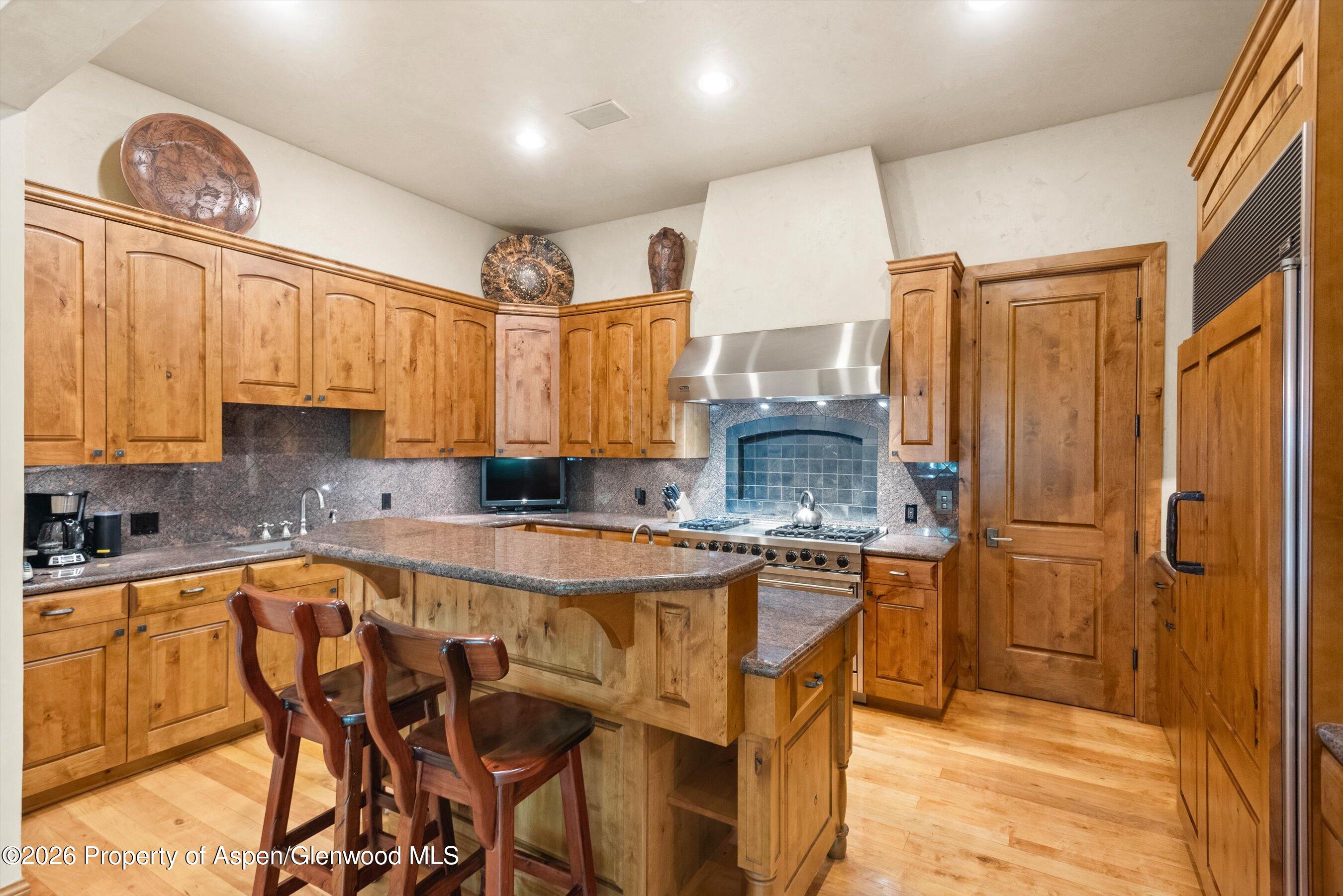64 Prospector Road Unit 7 Property Photo 13