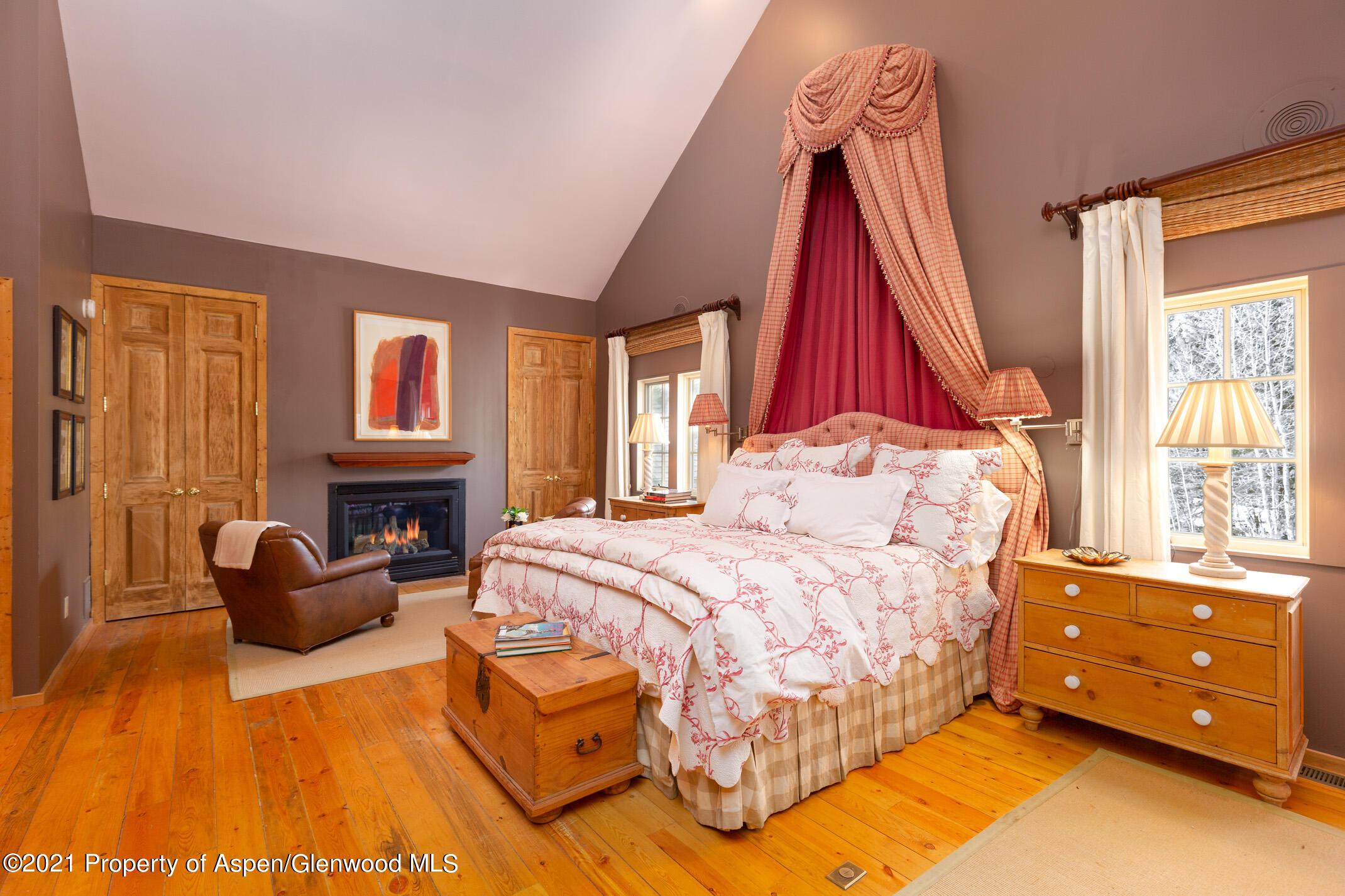 1305 Red Butte Drive Property Photo 12