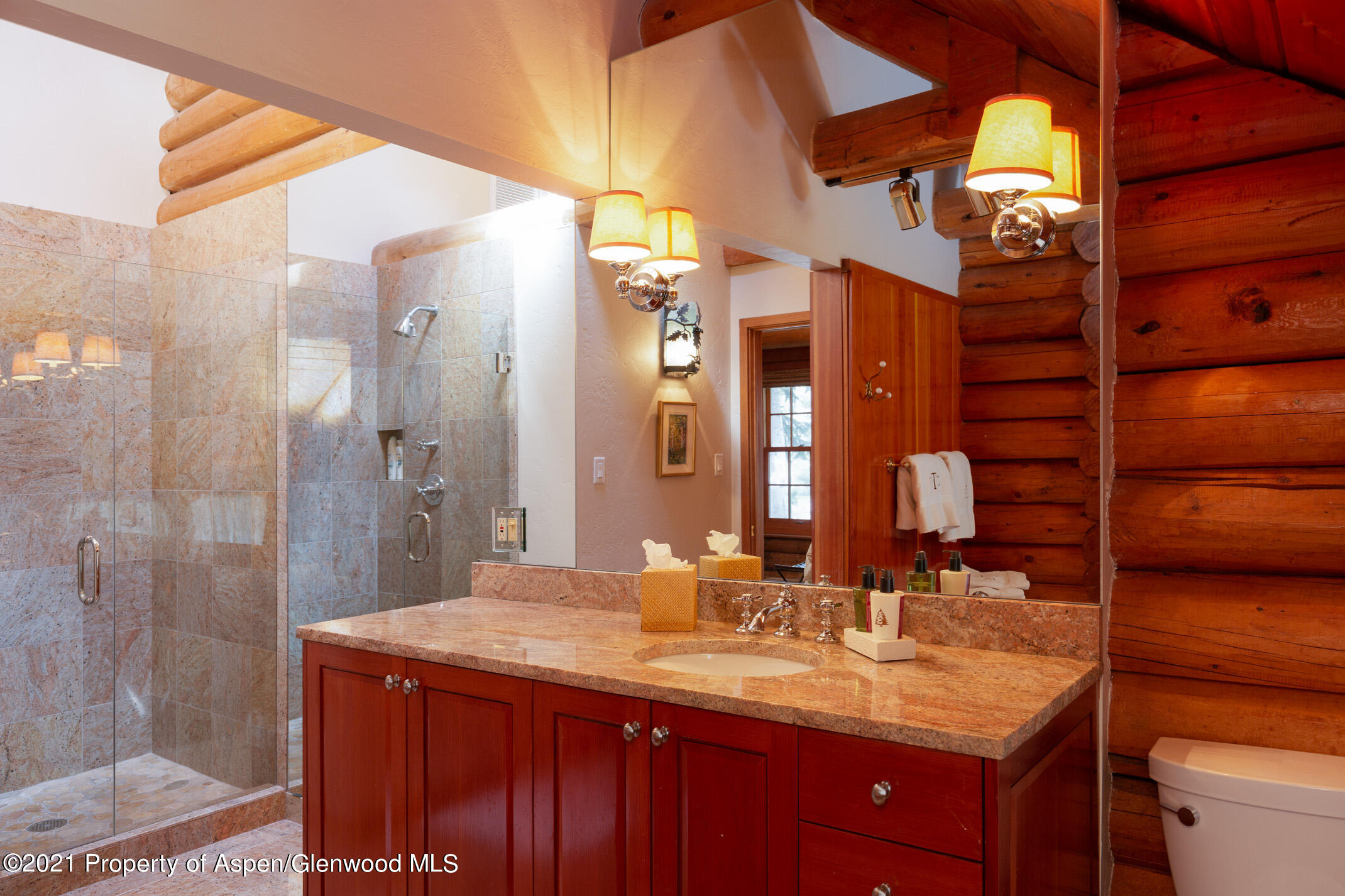 1305 Red Butte Drive Property Photo 18