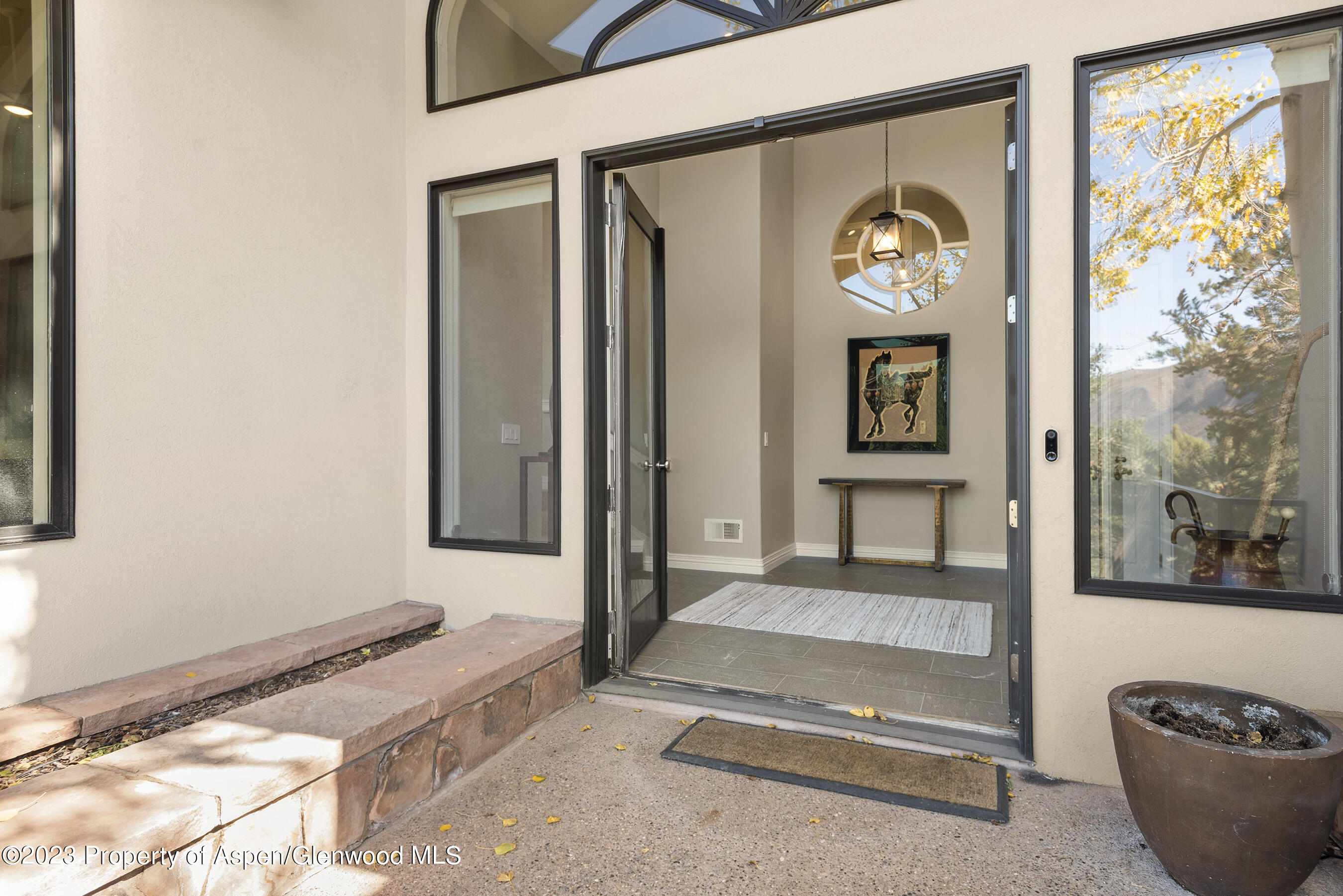 571 Booth Lane Property Photo 12