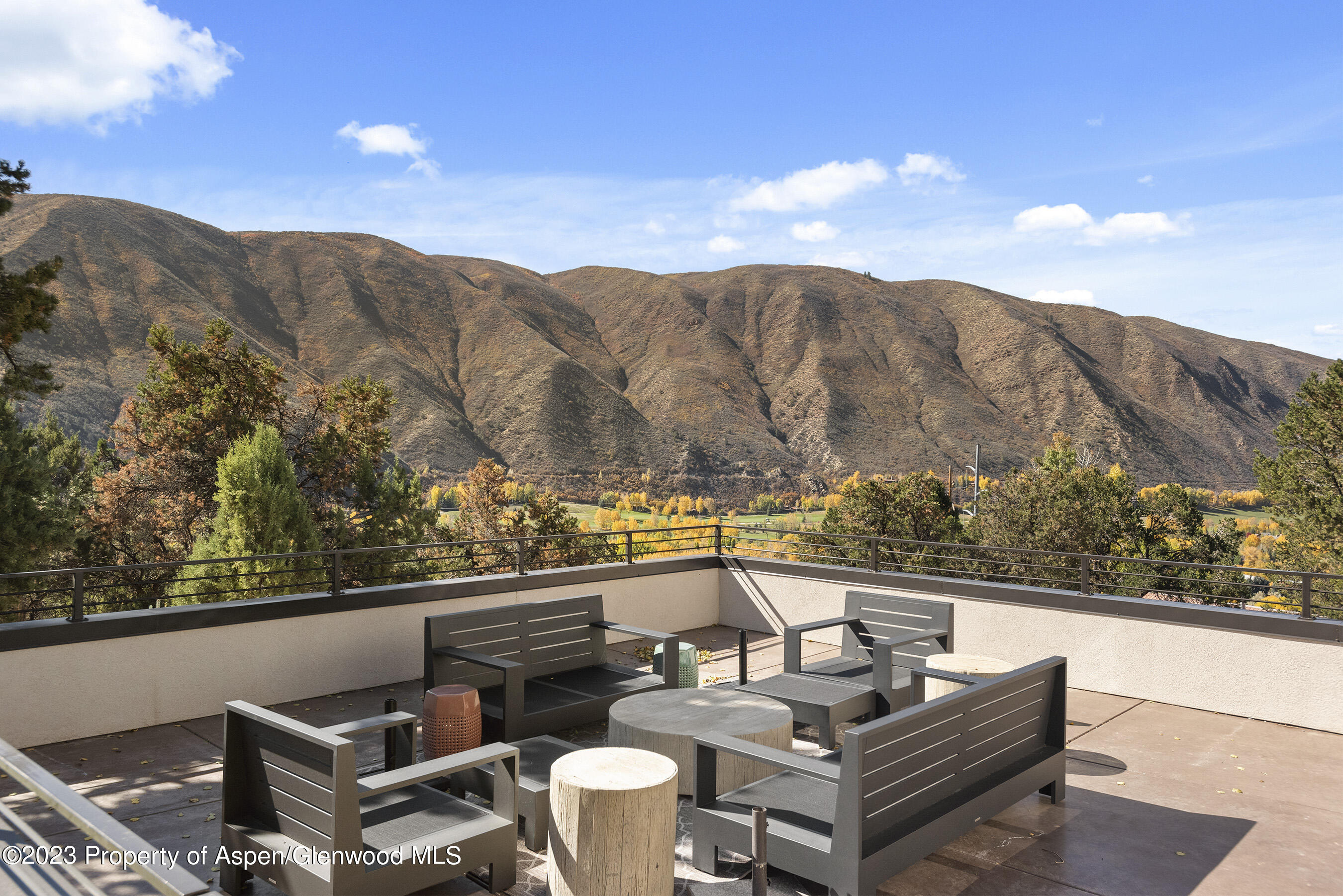 571 Booth Lane Property Photo 47