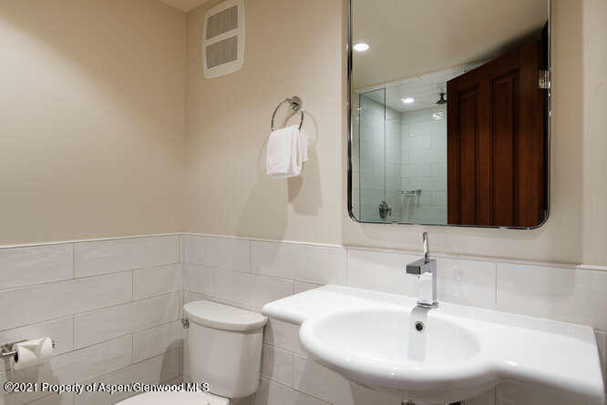 571 Booth Lane Property Photo 53