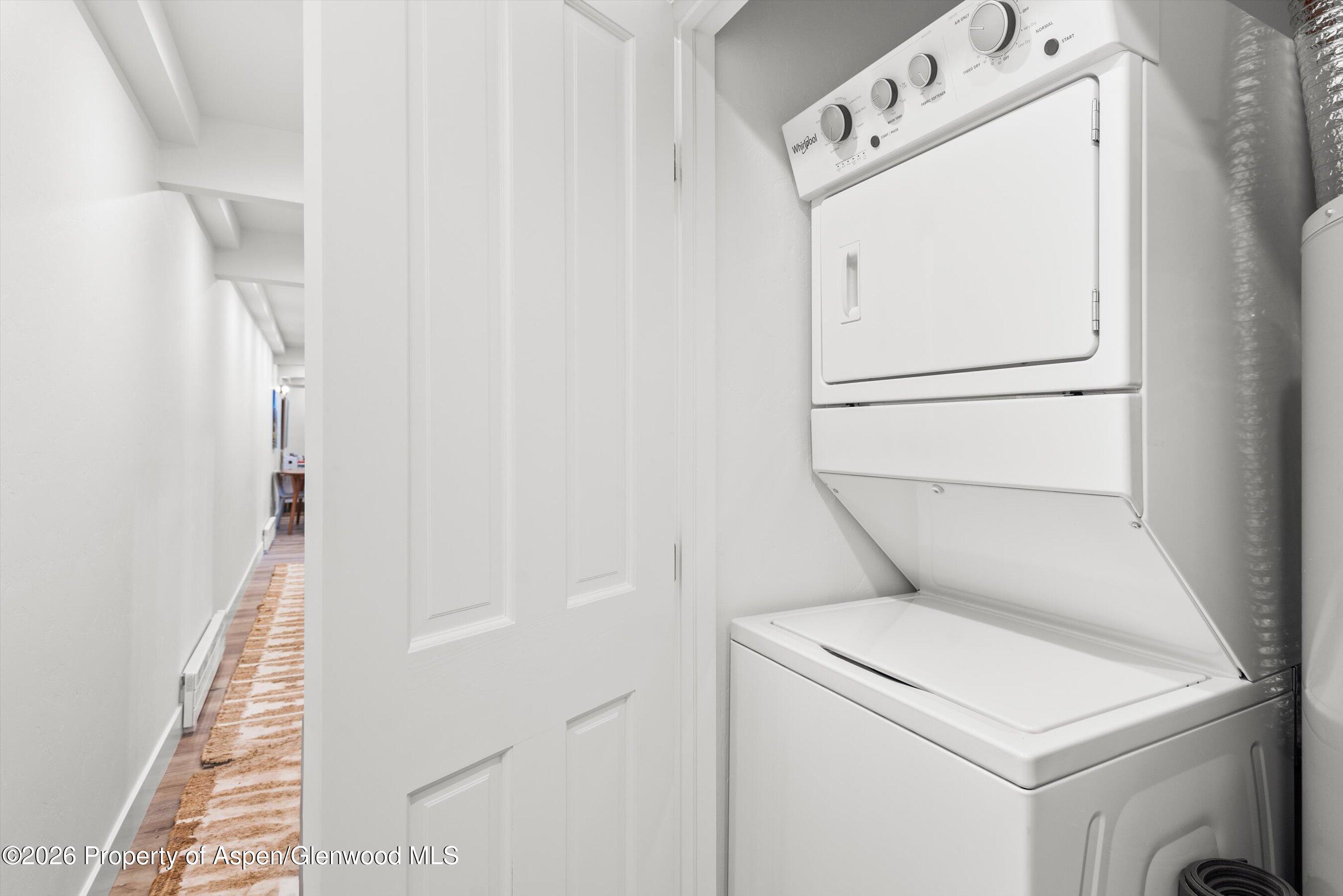 901 E Hyman Avenue 1 Property Photo 11