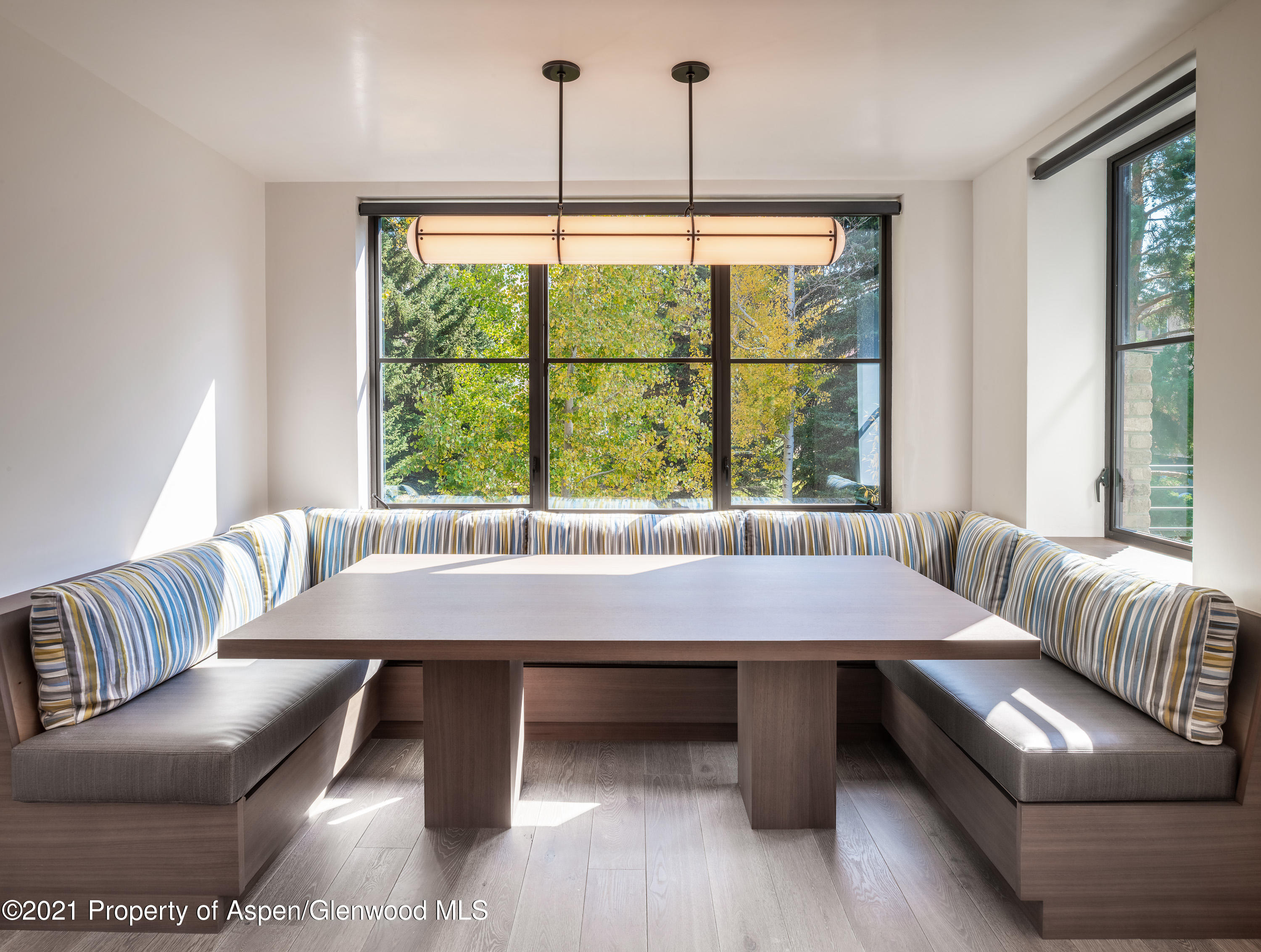 200 S Aspen Street Property Photo 31