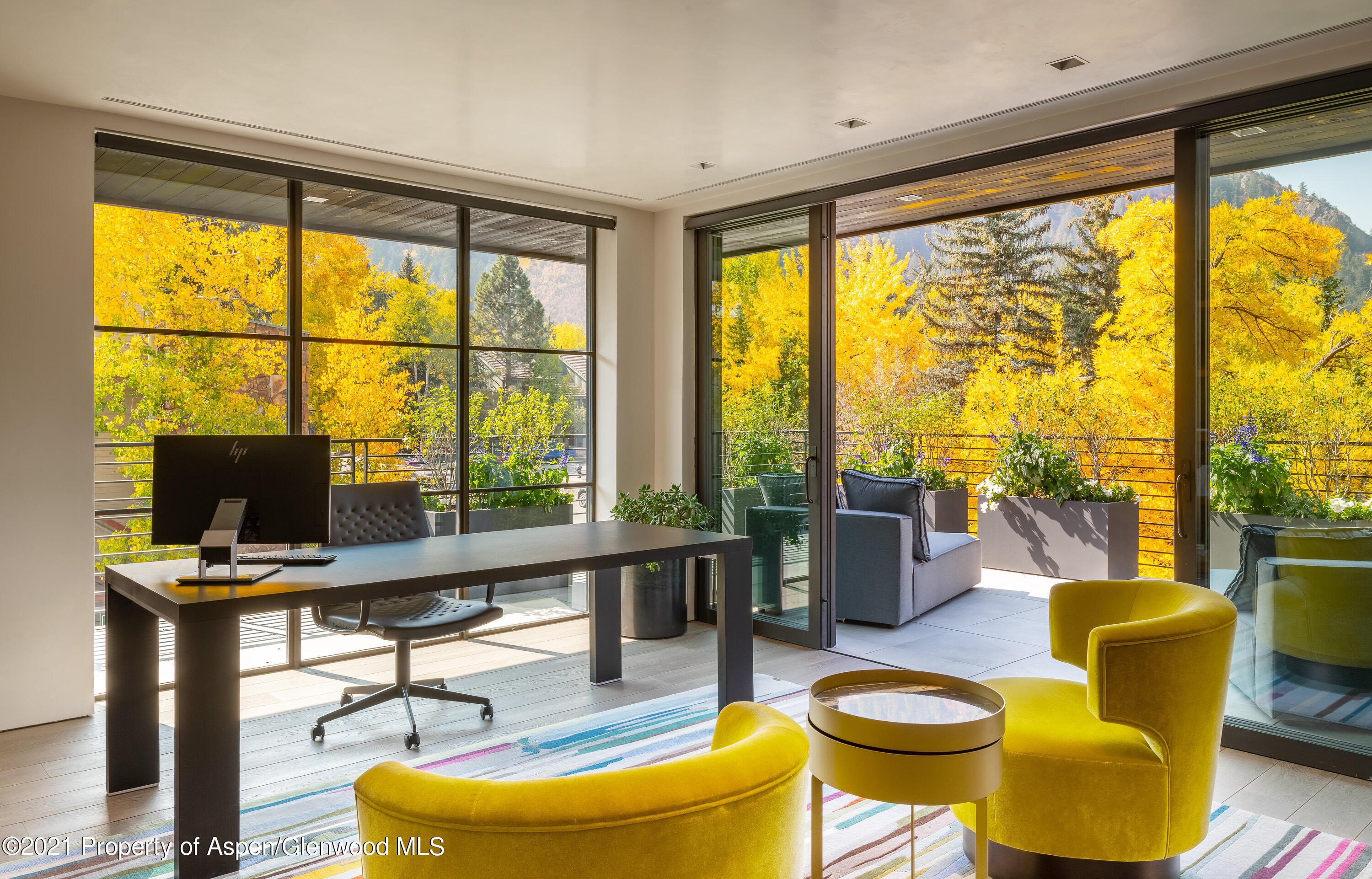 200 S Aspen Street Property Photo 34