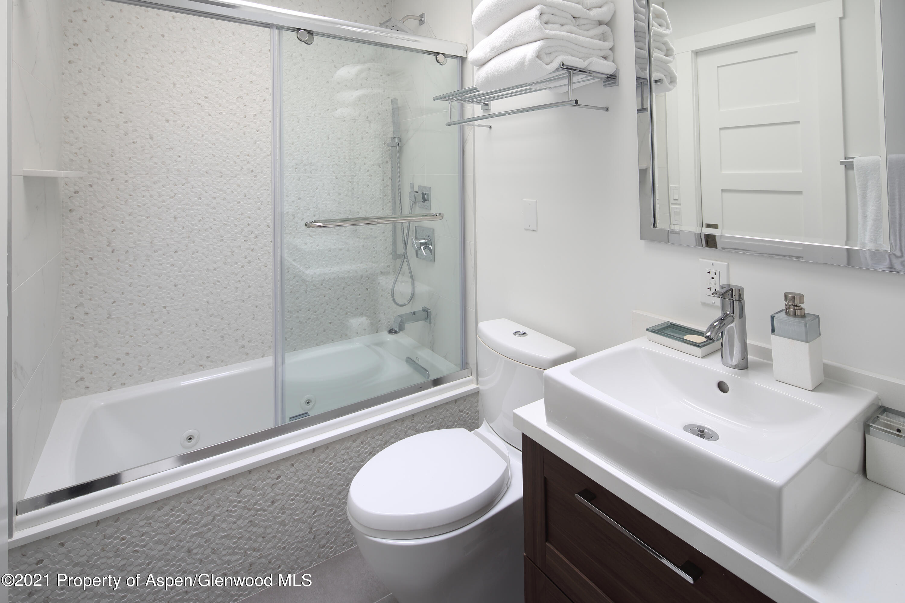 803 E Durant Avenue 7 Property Photo 7