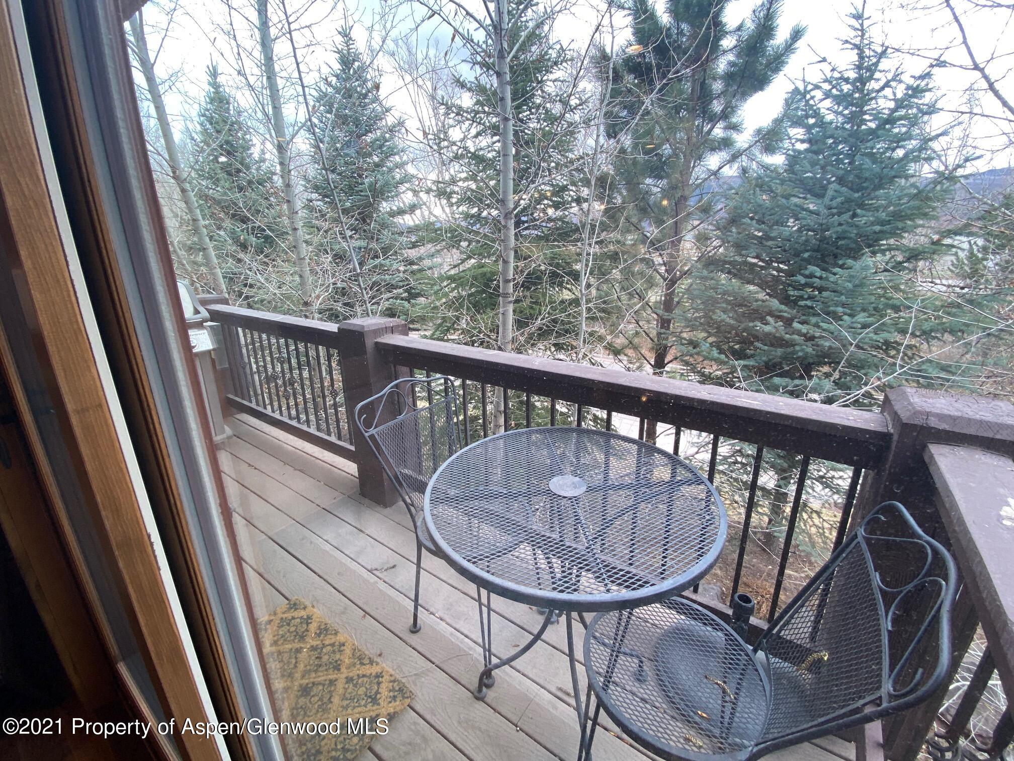 142 Juniper Trail Property Photo 6