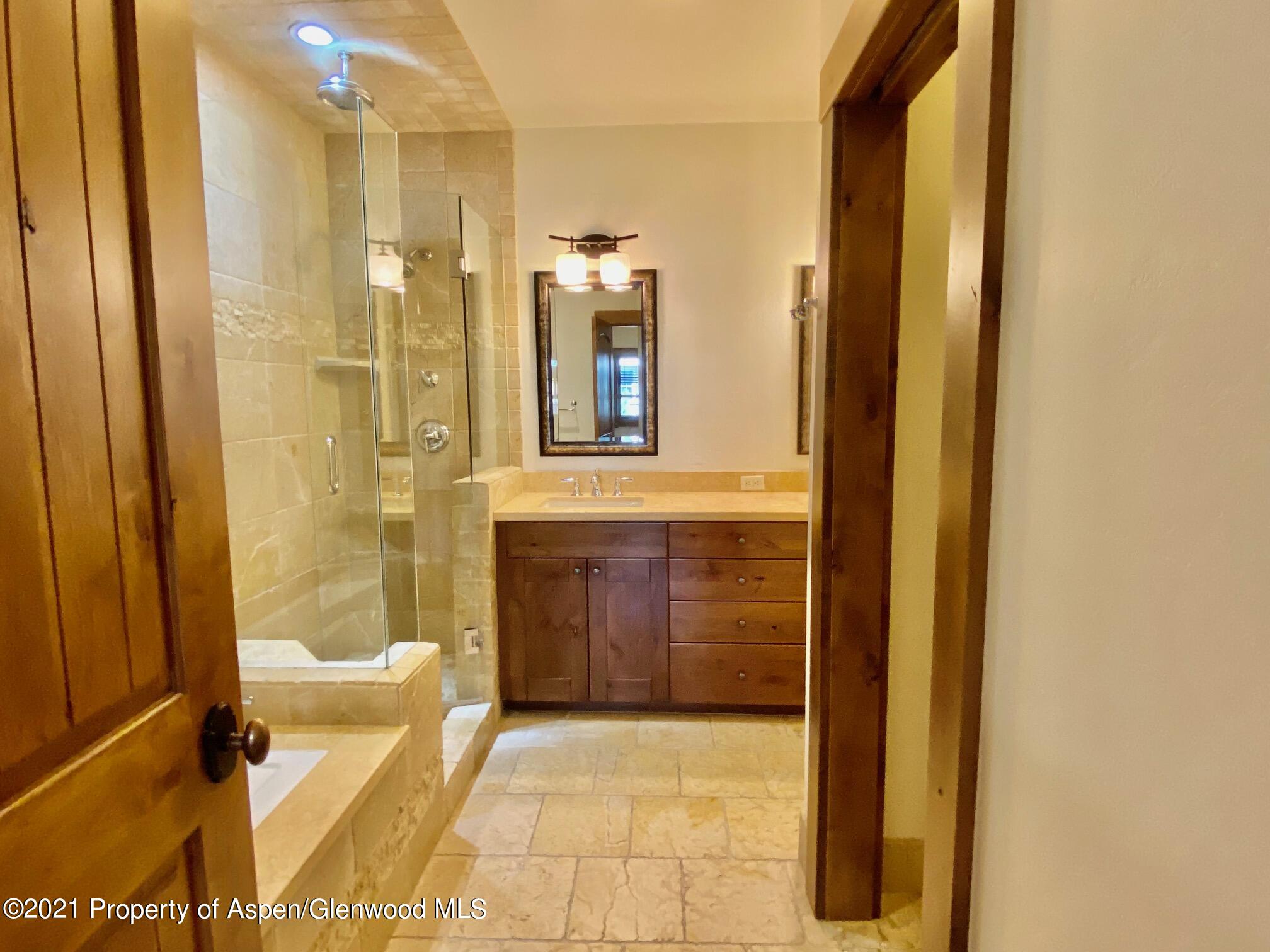 142 Juniper Trail Property Photo 24