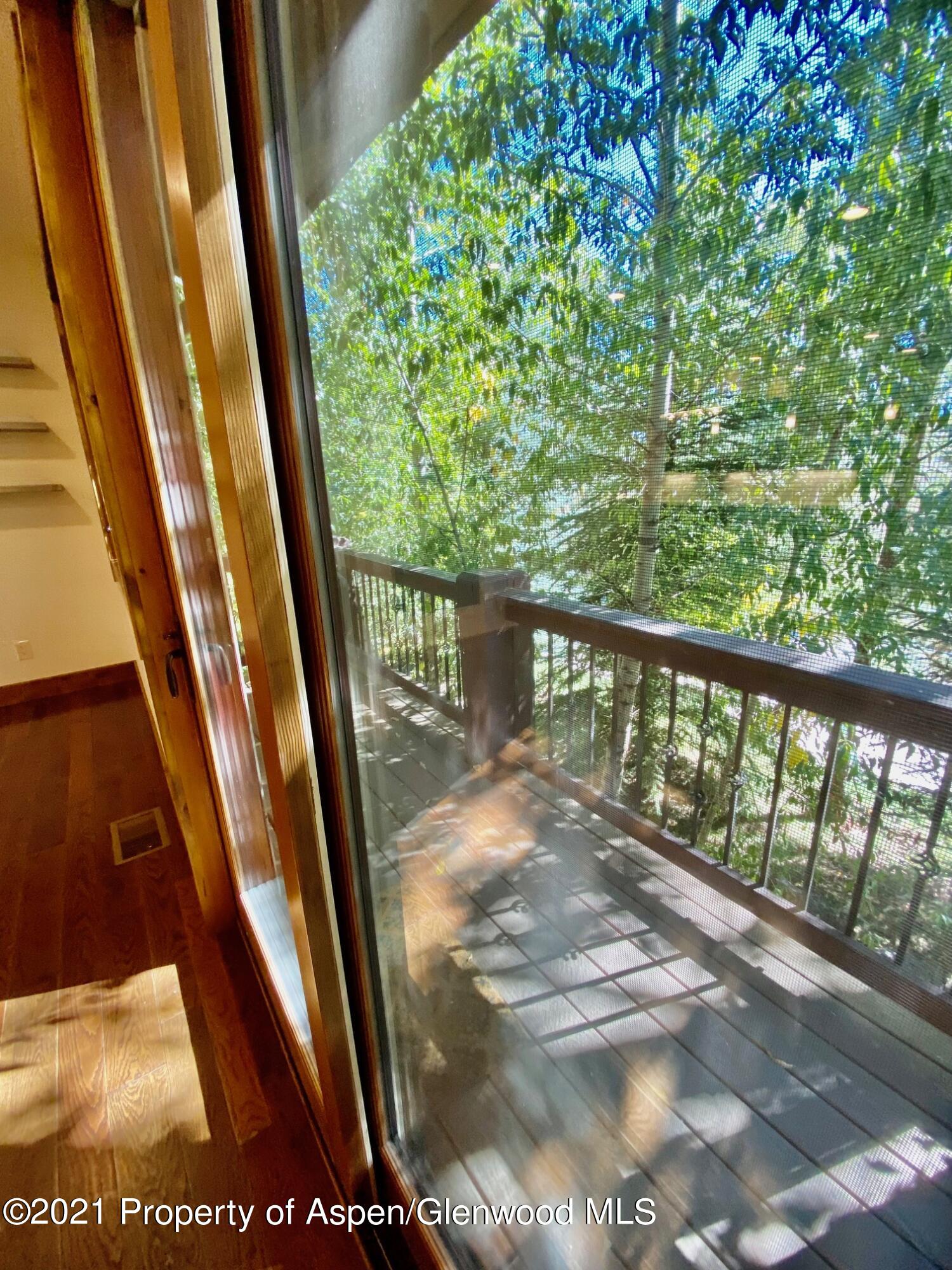 142 Juniper Trail Property Photo 37