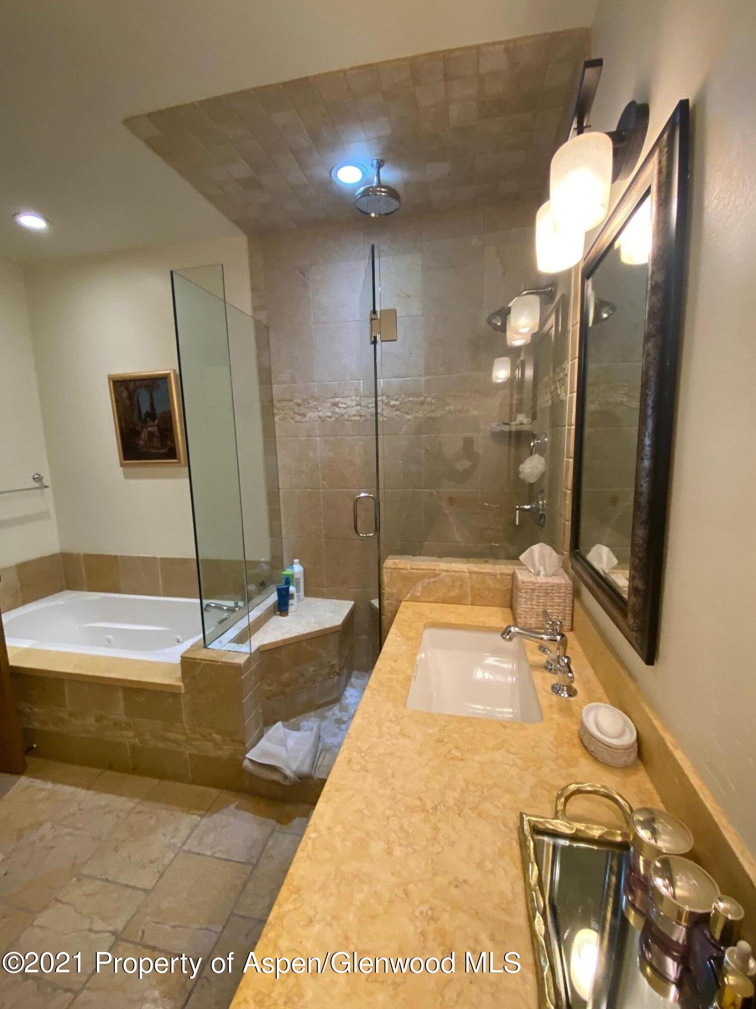 142 Juniper Trail Property Photo 43