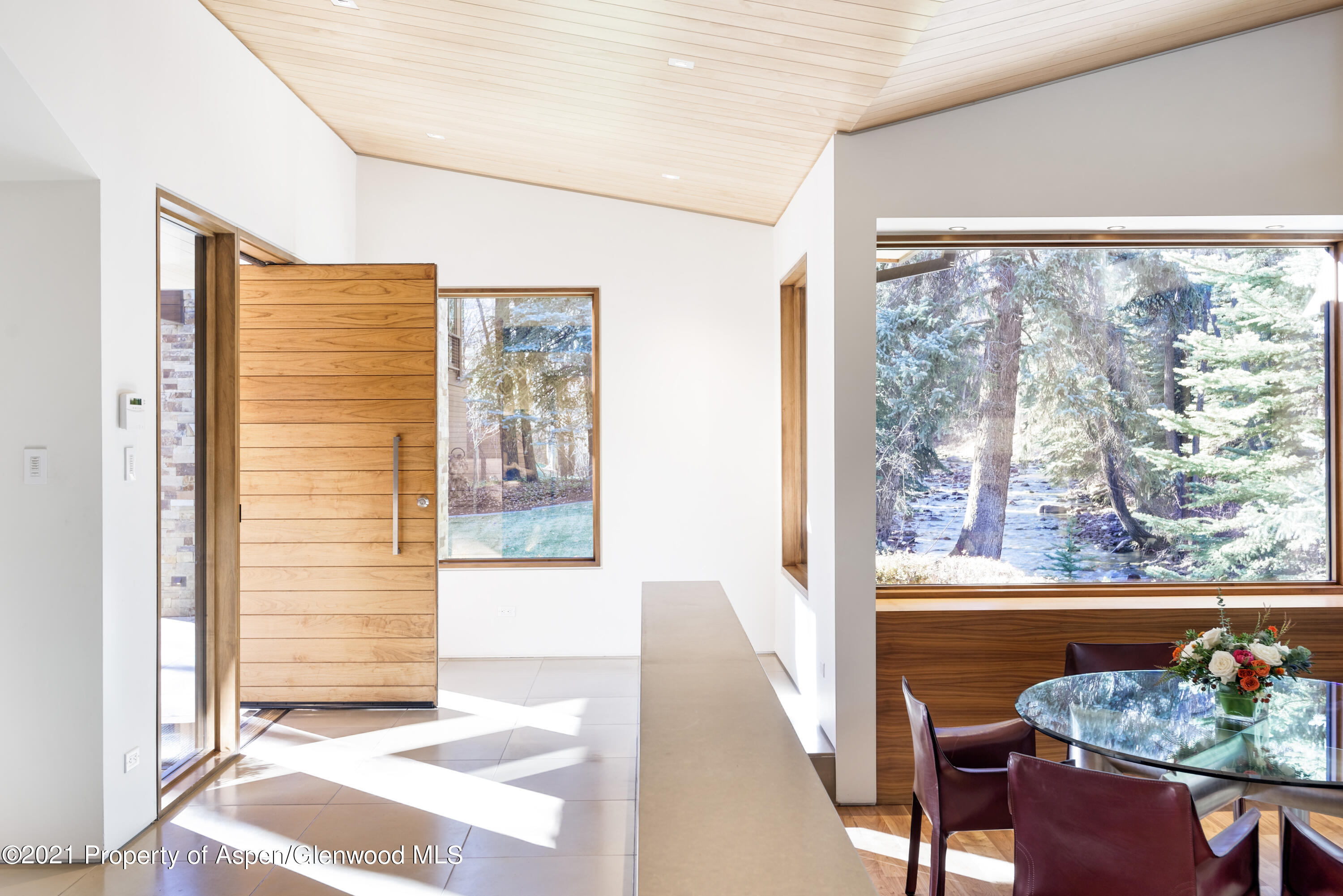 575 Sneaky Lane Property Photo 19