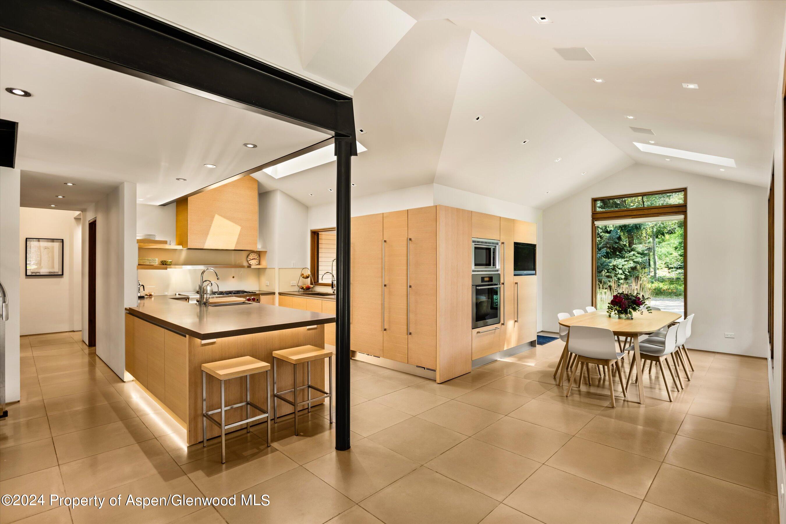 575 Sneaky Lane Property Photo 23