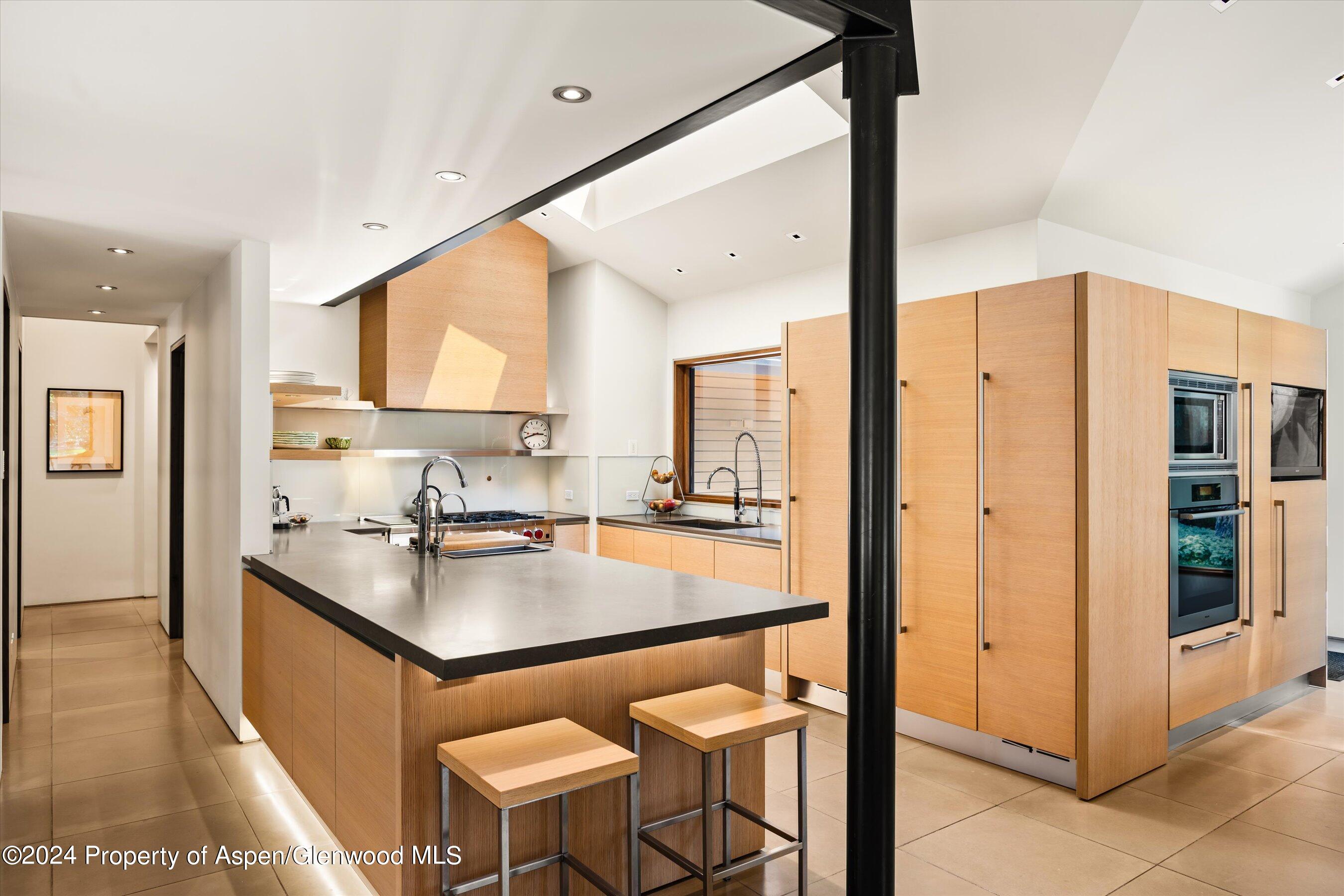 575 Sneaky Lane Property Photo 24