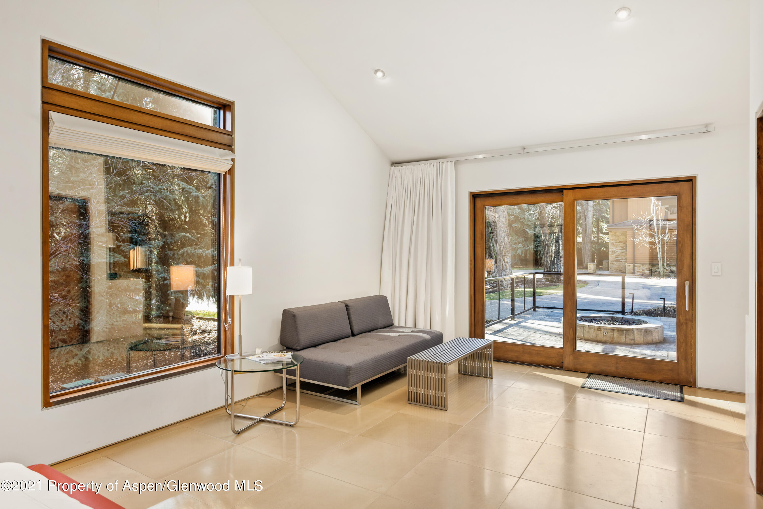 575 Sneaky Lane Property Photo 38