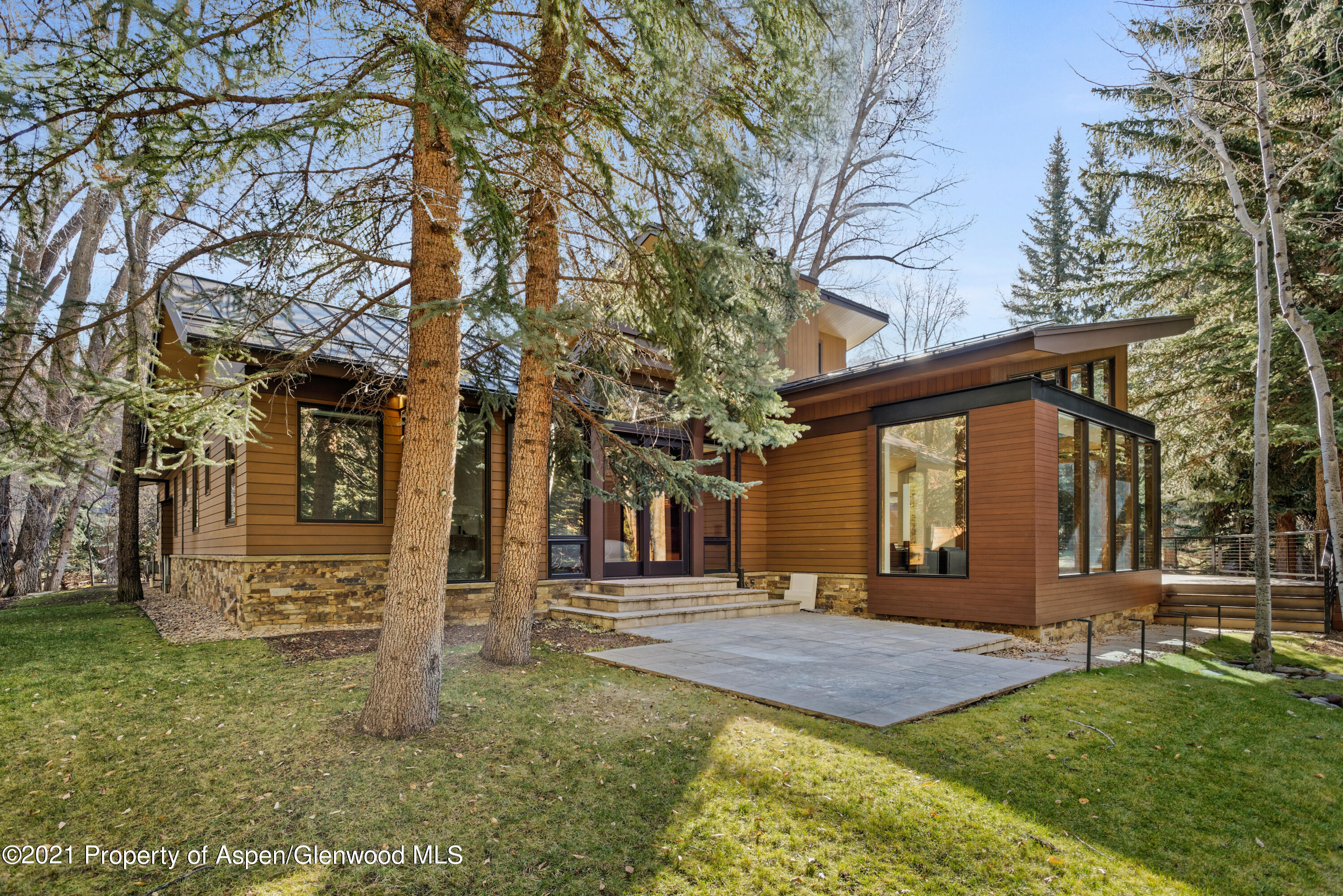 575 Sneaky Lane Property Photo 63