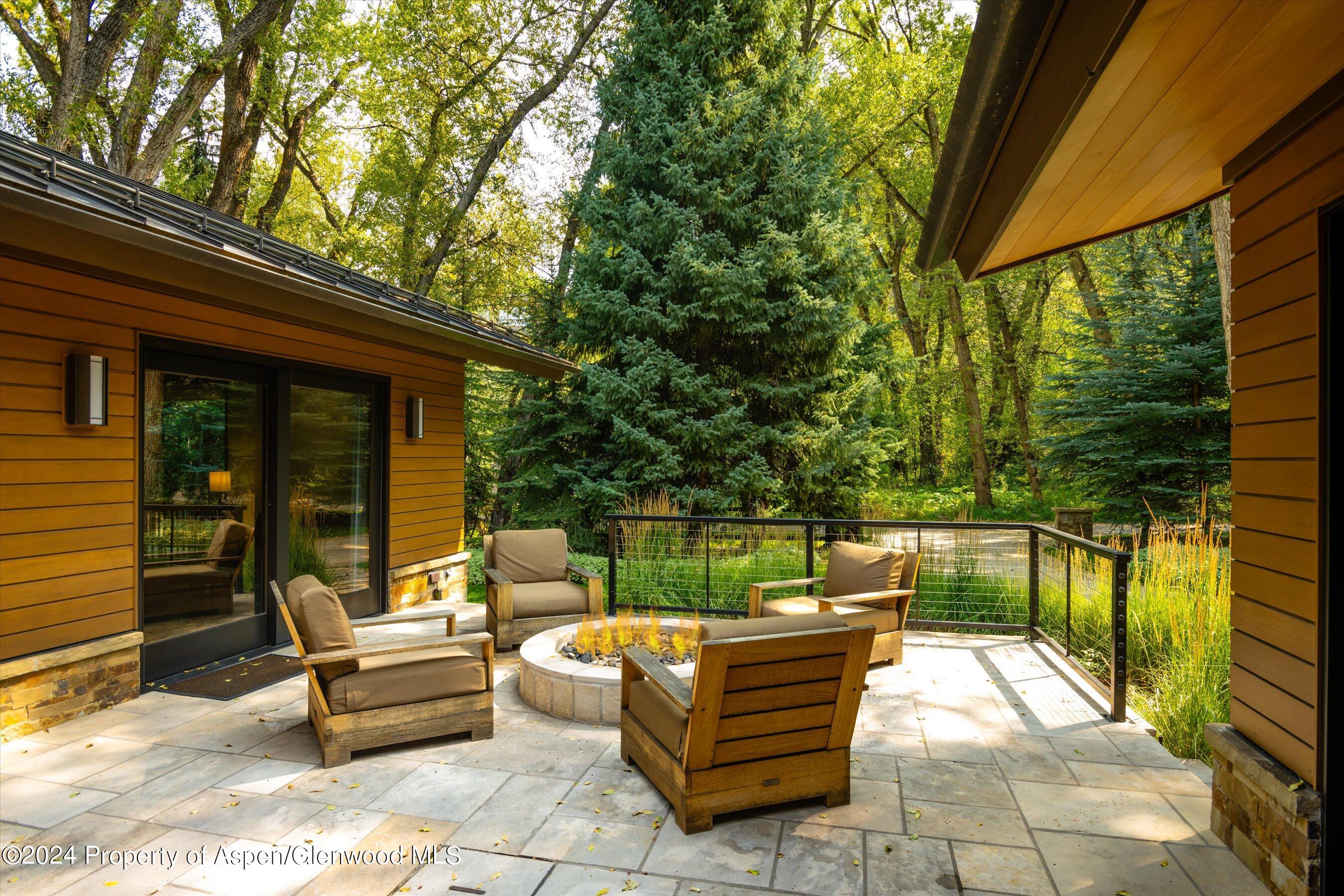 575 Sneaky Lane Property Photo 66