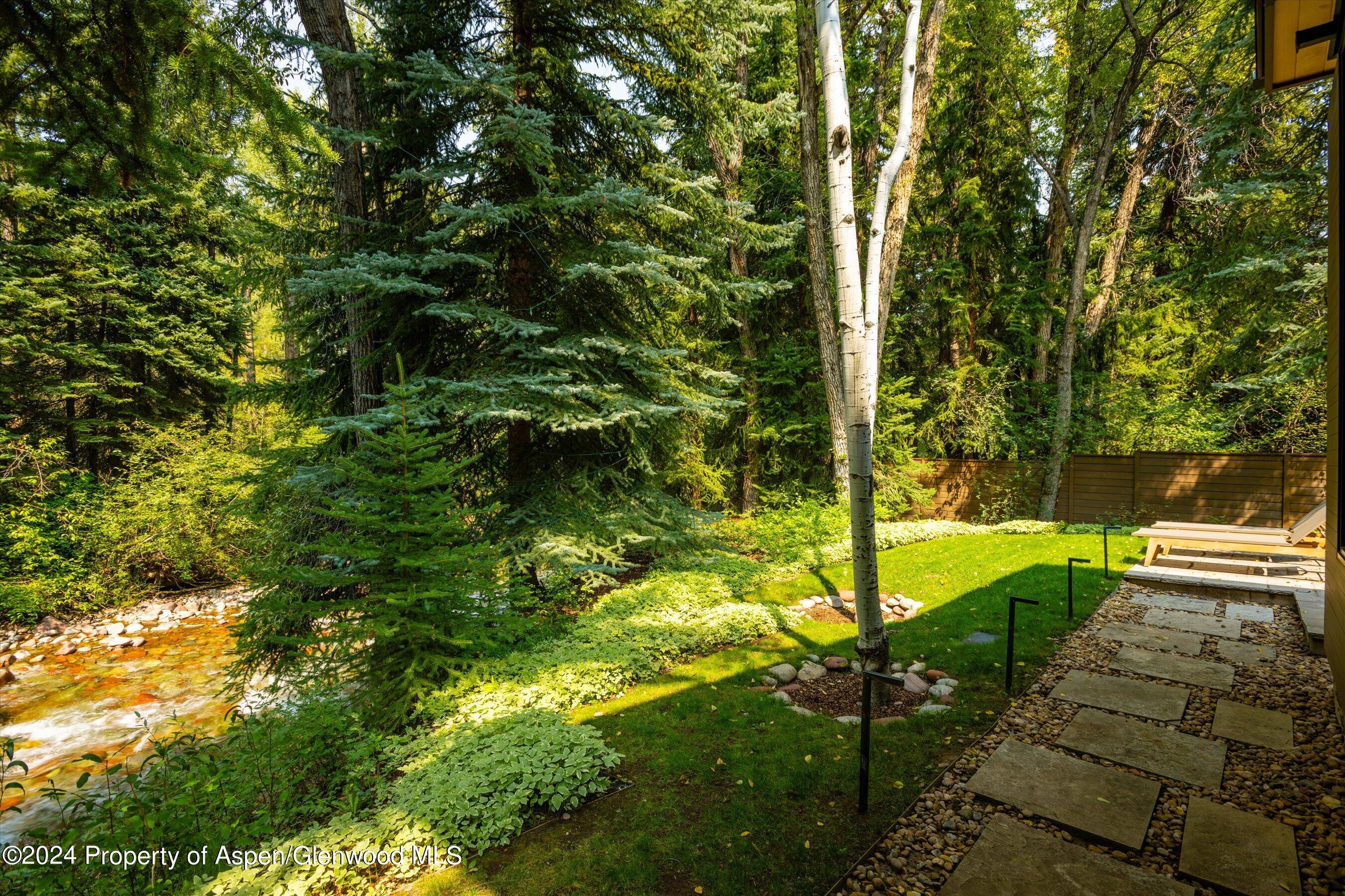 575 Sneaky Lane Property Photo 73