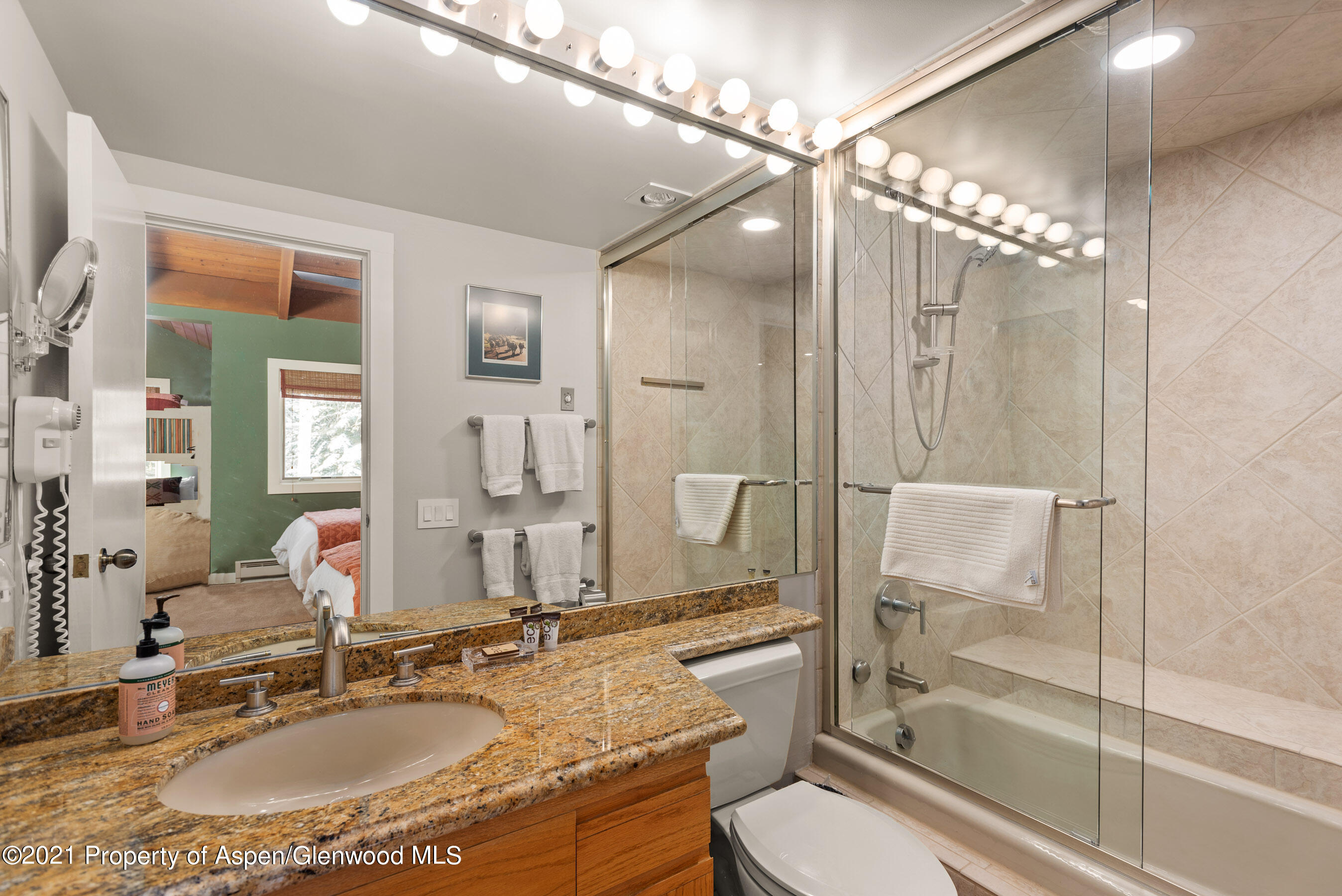 810 Ridge Road #2 Property Photo 12