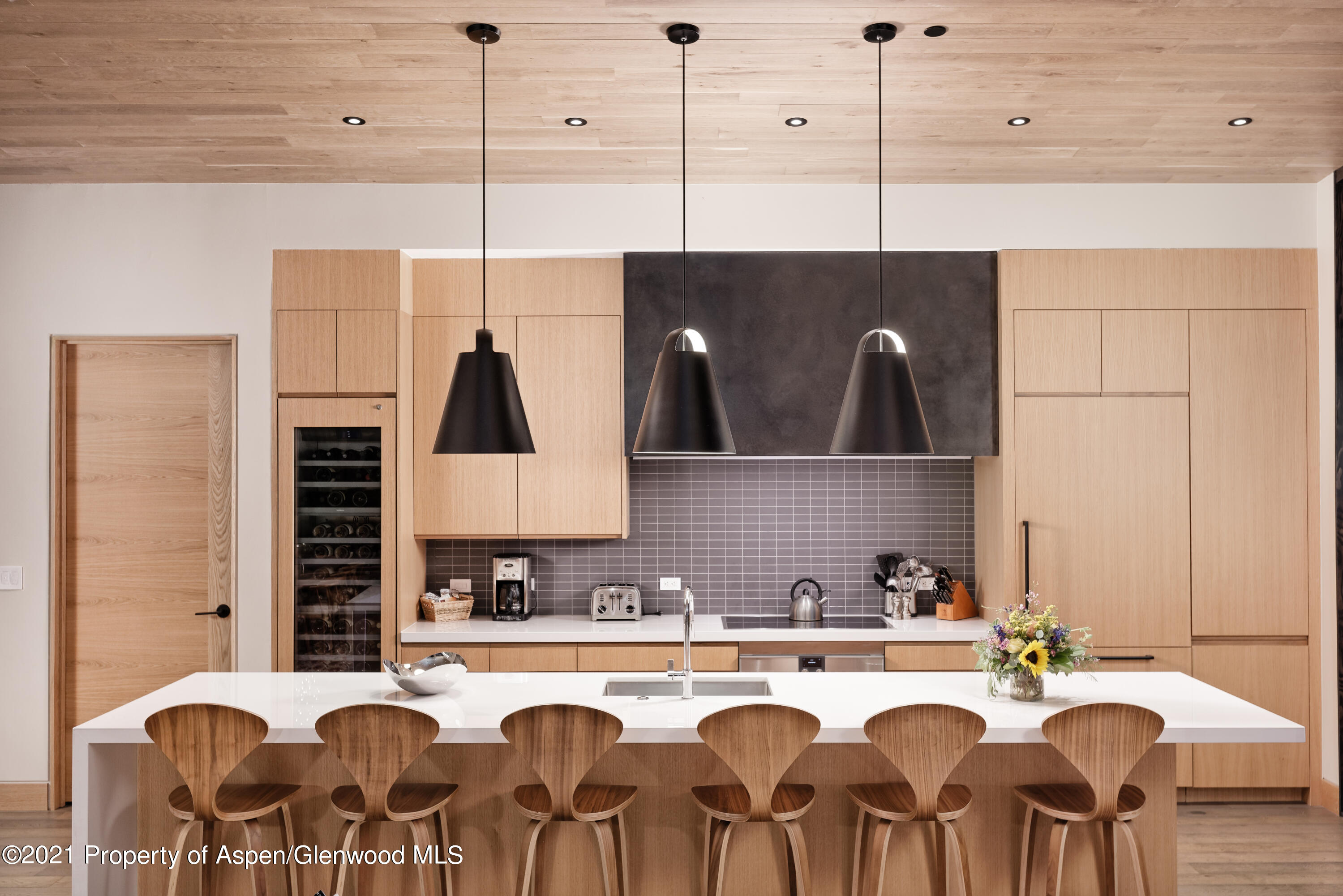 77 Wood Road, 801e Property Photo 6