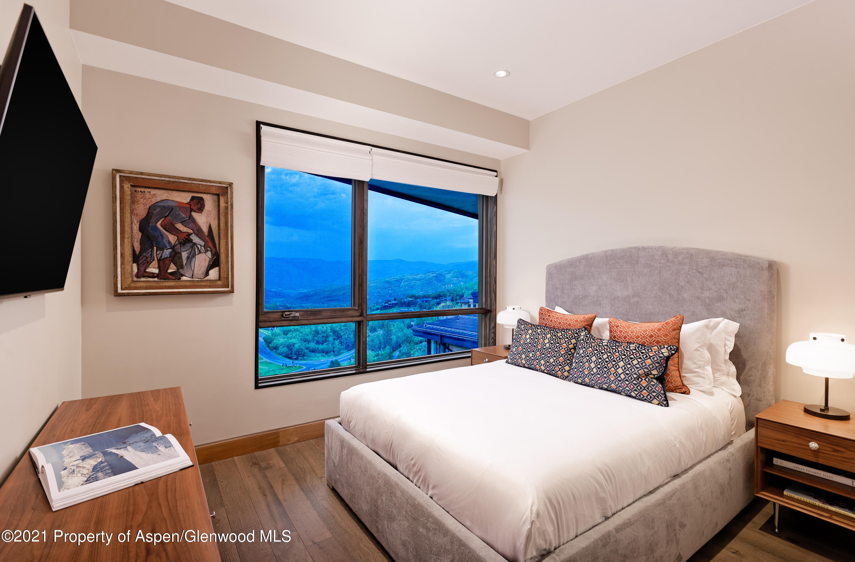 77 Wood Road, 801e Property Photo 12