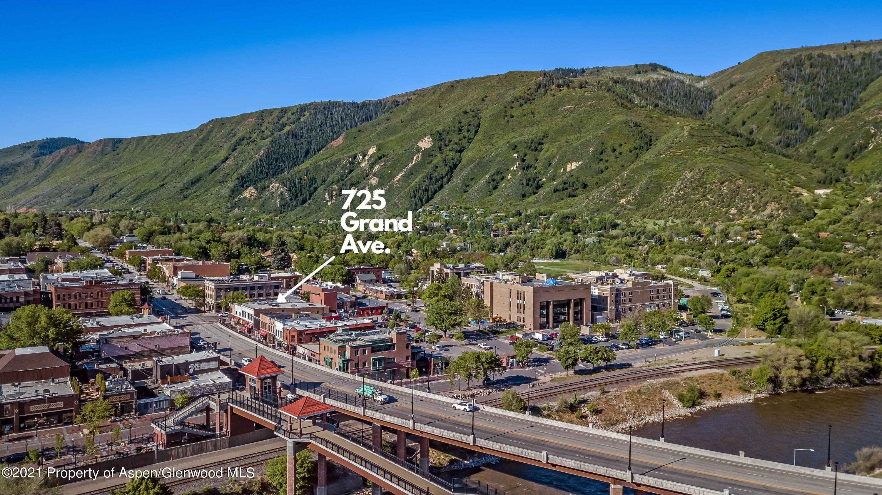 725 Grand Avenue Property Photo