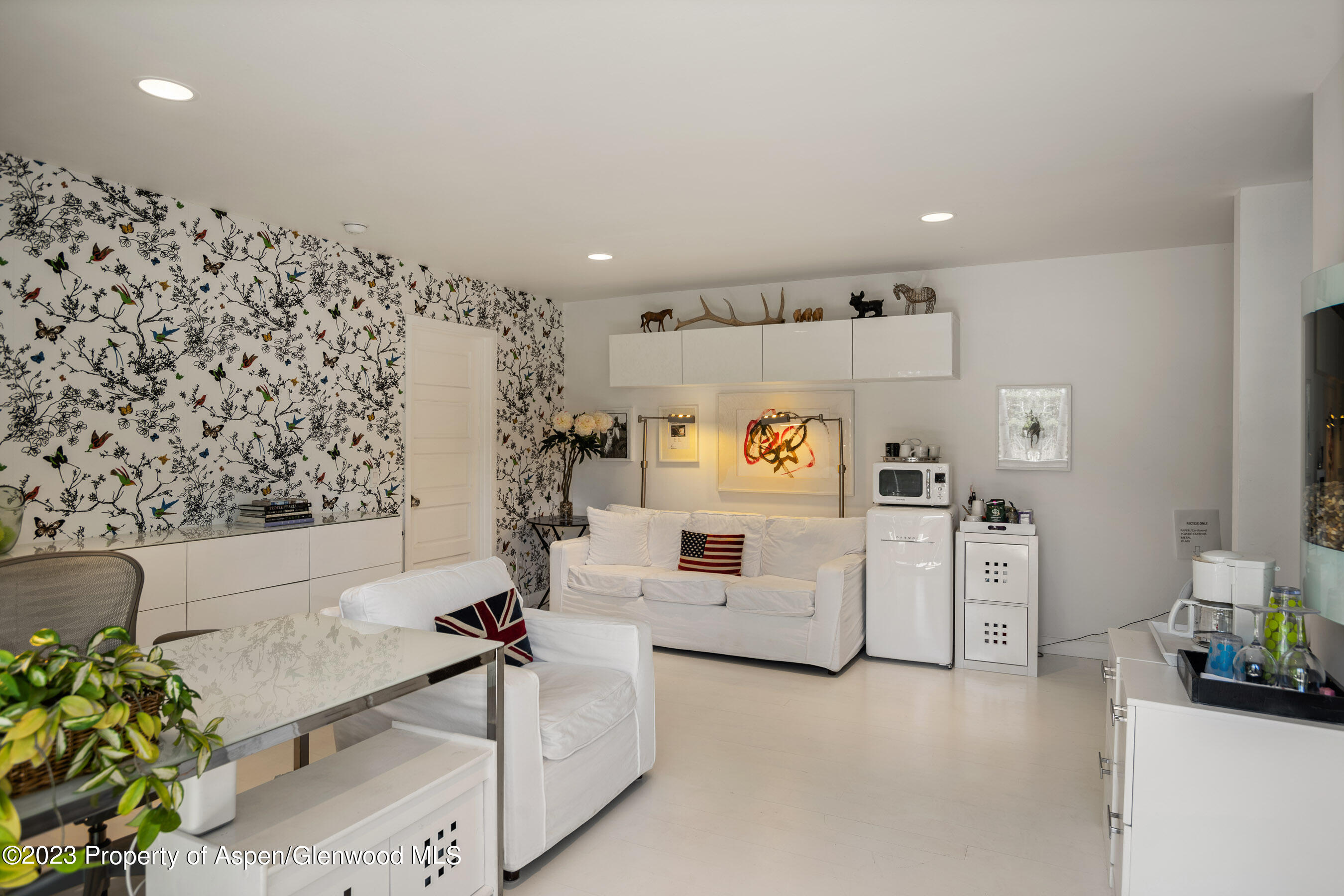 122 Eastwood Drive Property Photo 11