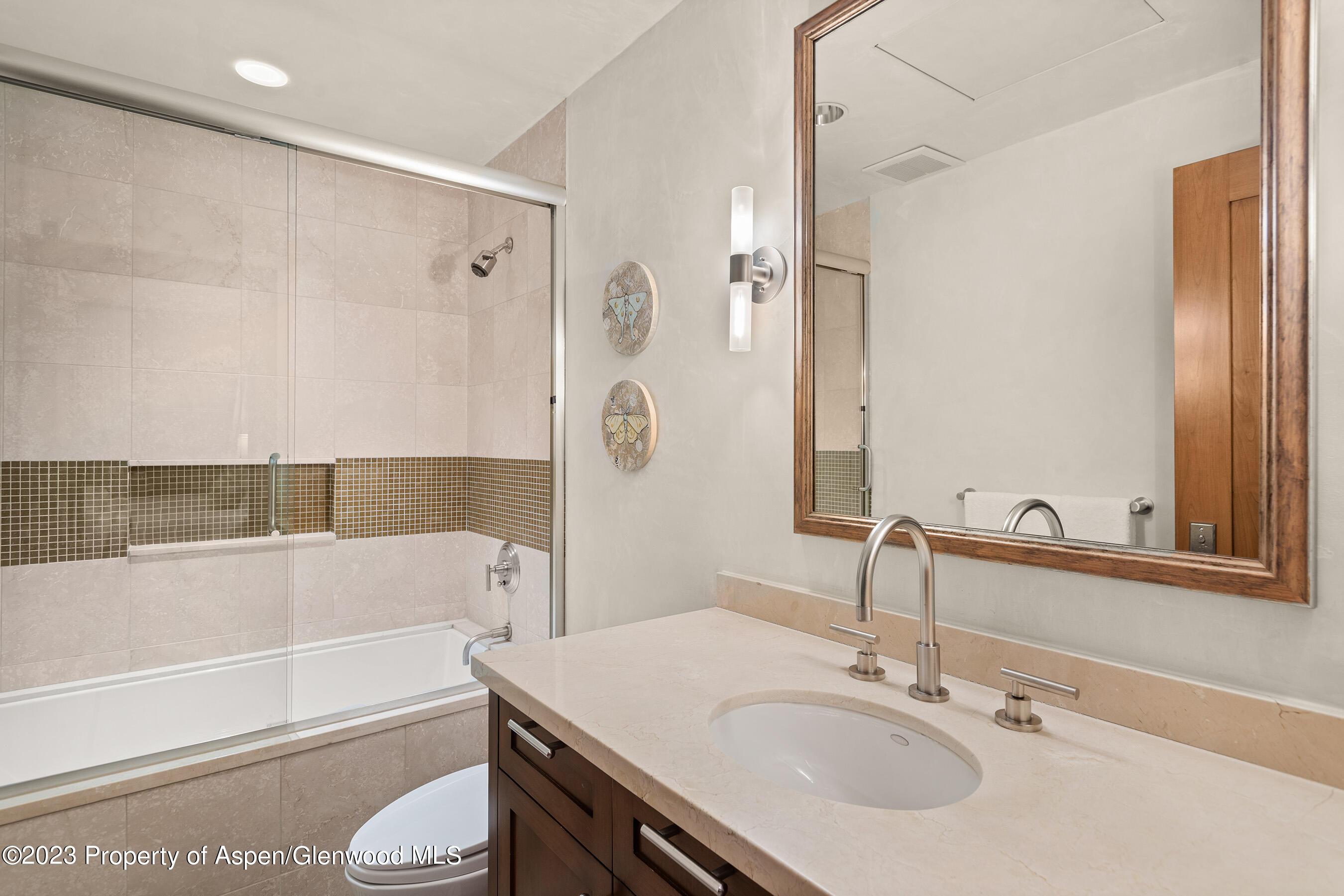 428 E Hyman Avenue A Property Photo 24