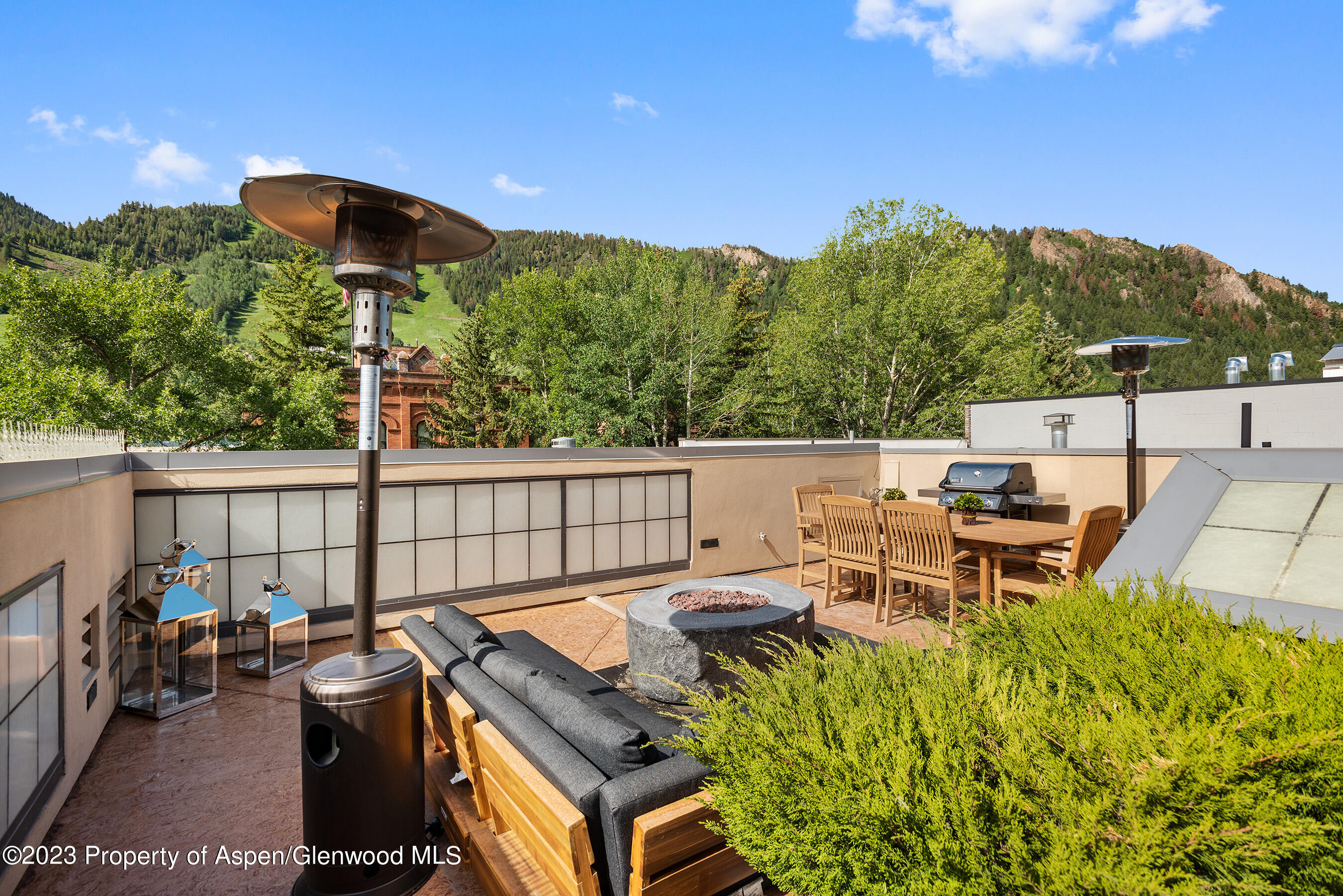 428 E Hyman Avenue A Property Photo 29