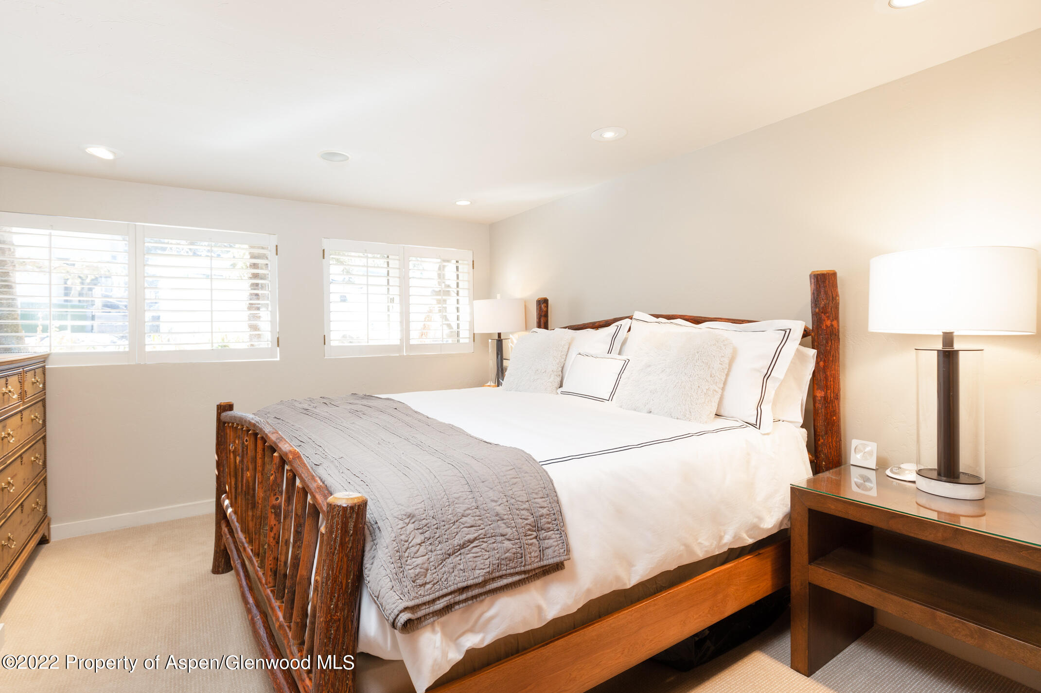 1015 E Hyman Avenue #2 Property Photo 12