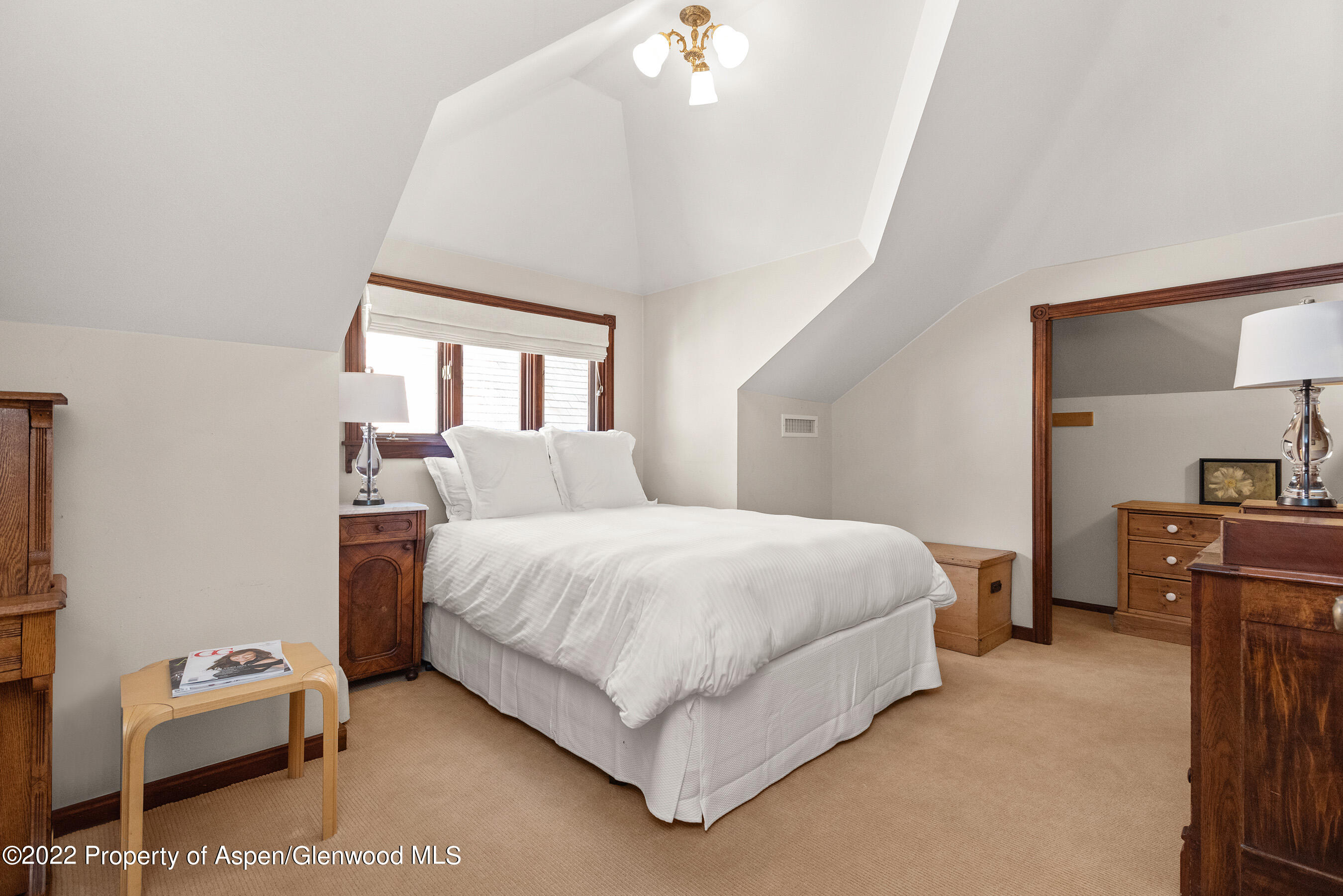 123 E Hallam Street Property Photo 13