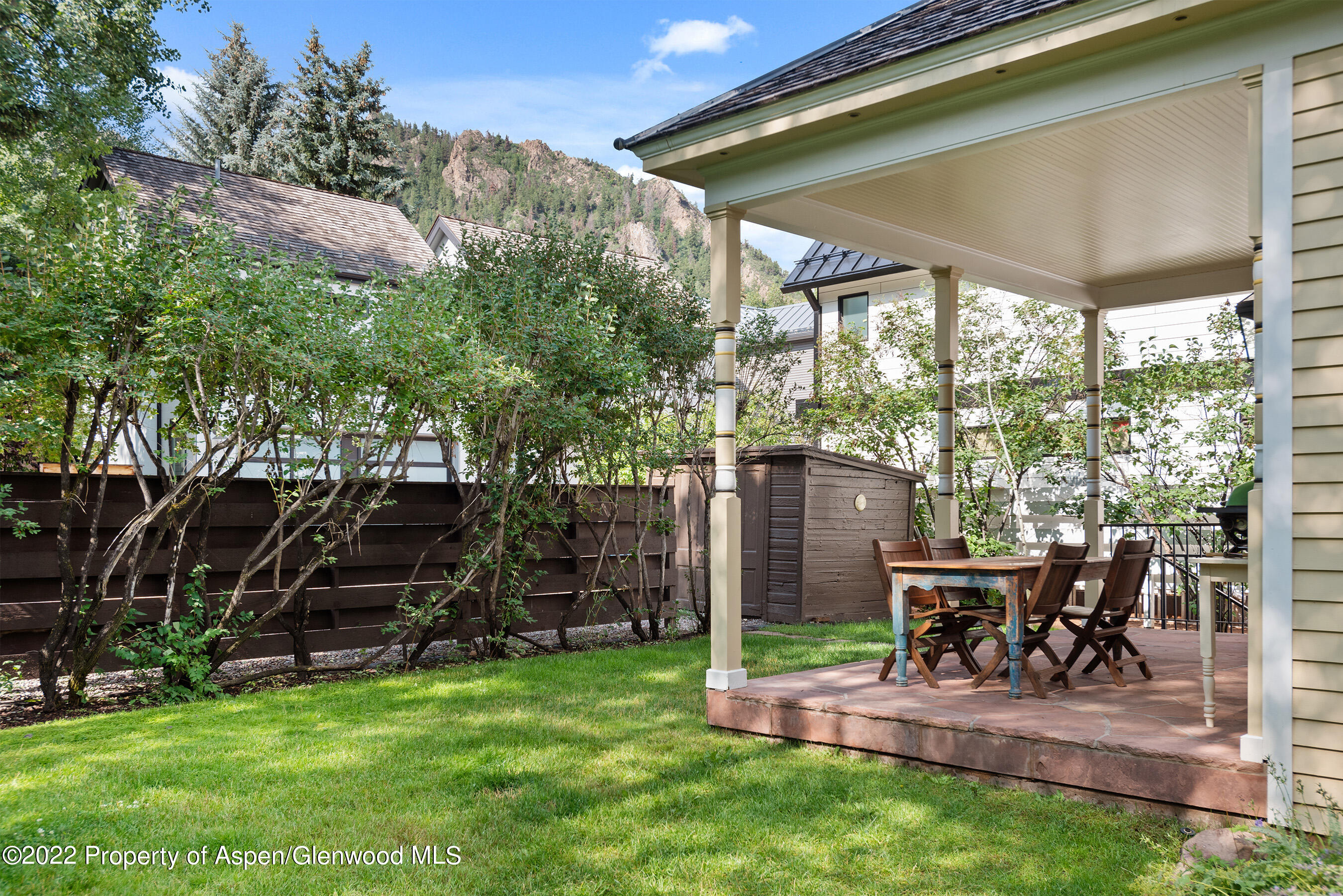123 E Hallam Street Property Photo 19