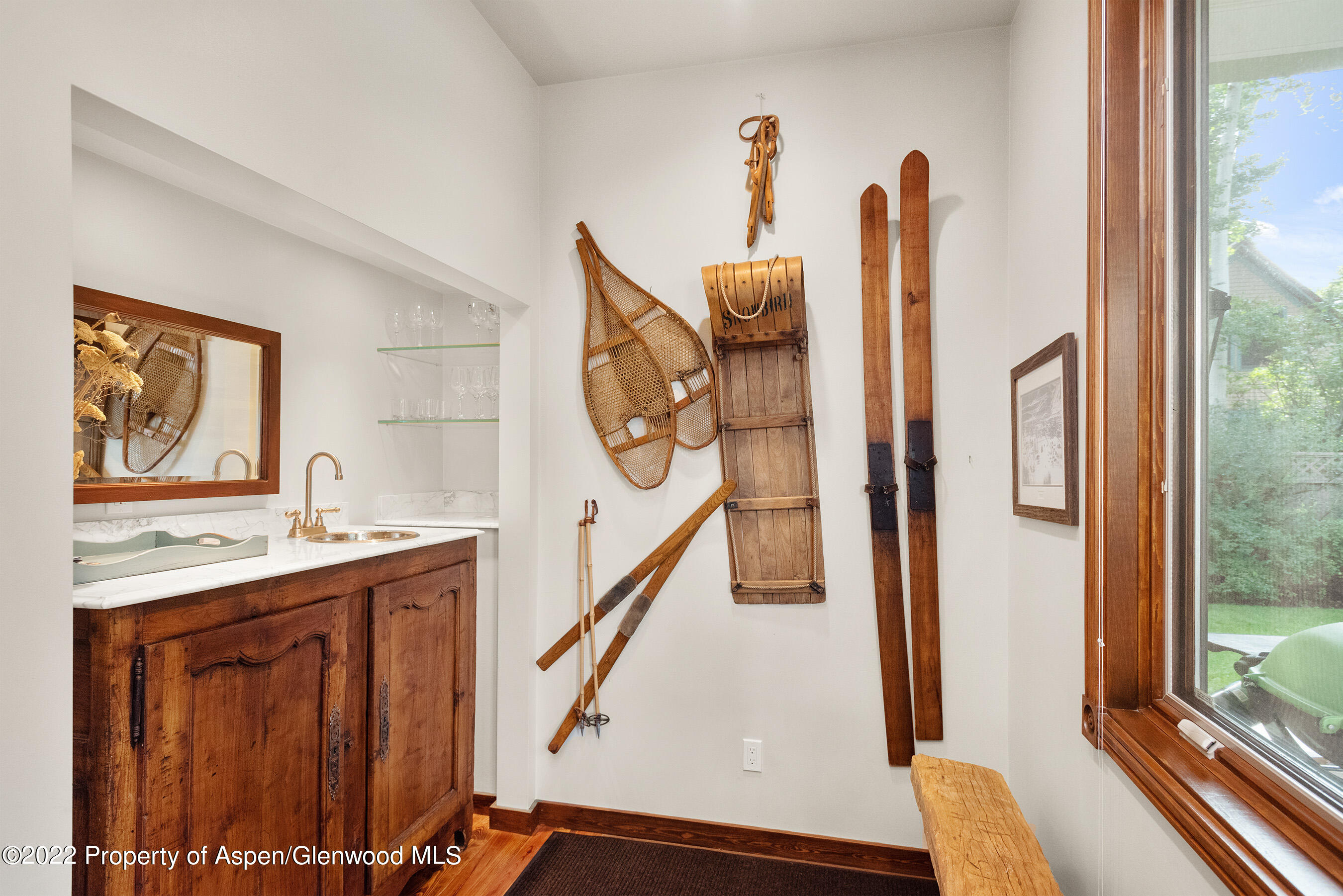 123 E Hallam Street Property Photo 24