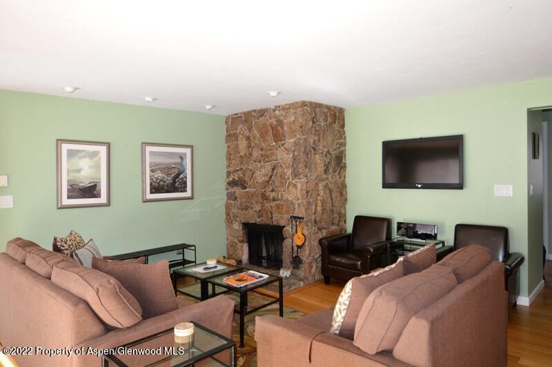 940 Waters 307 Property Photo 3
