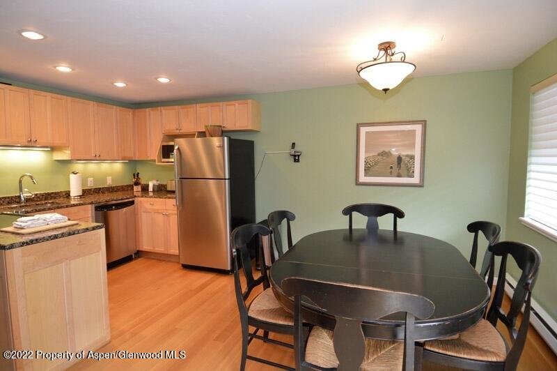 940 Waters 307 Property Photo 6