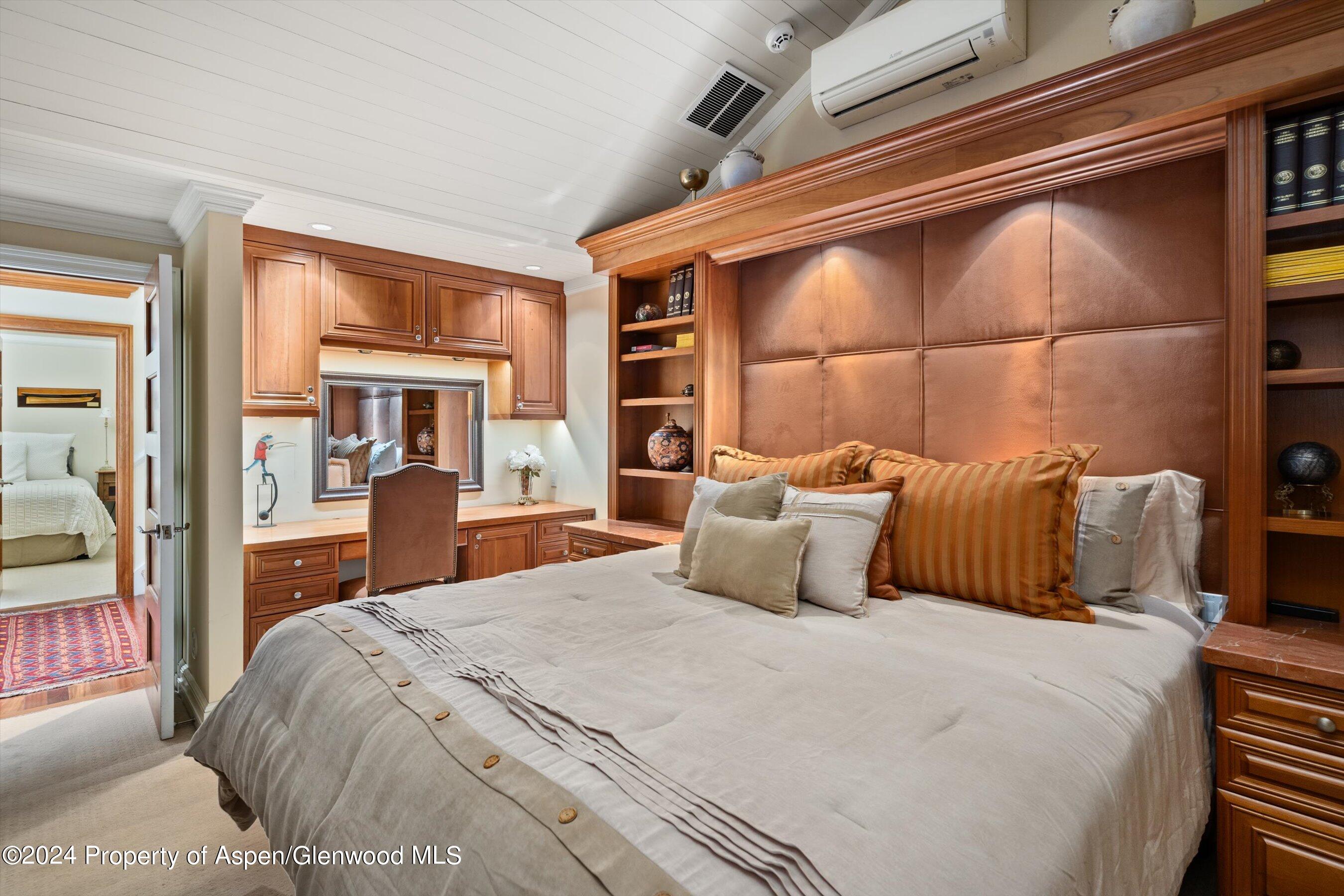 630 S Mill Street, 4-a Property Photo 6
