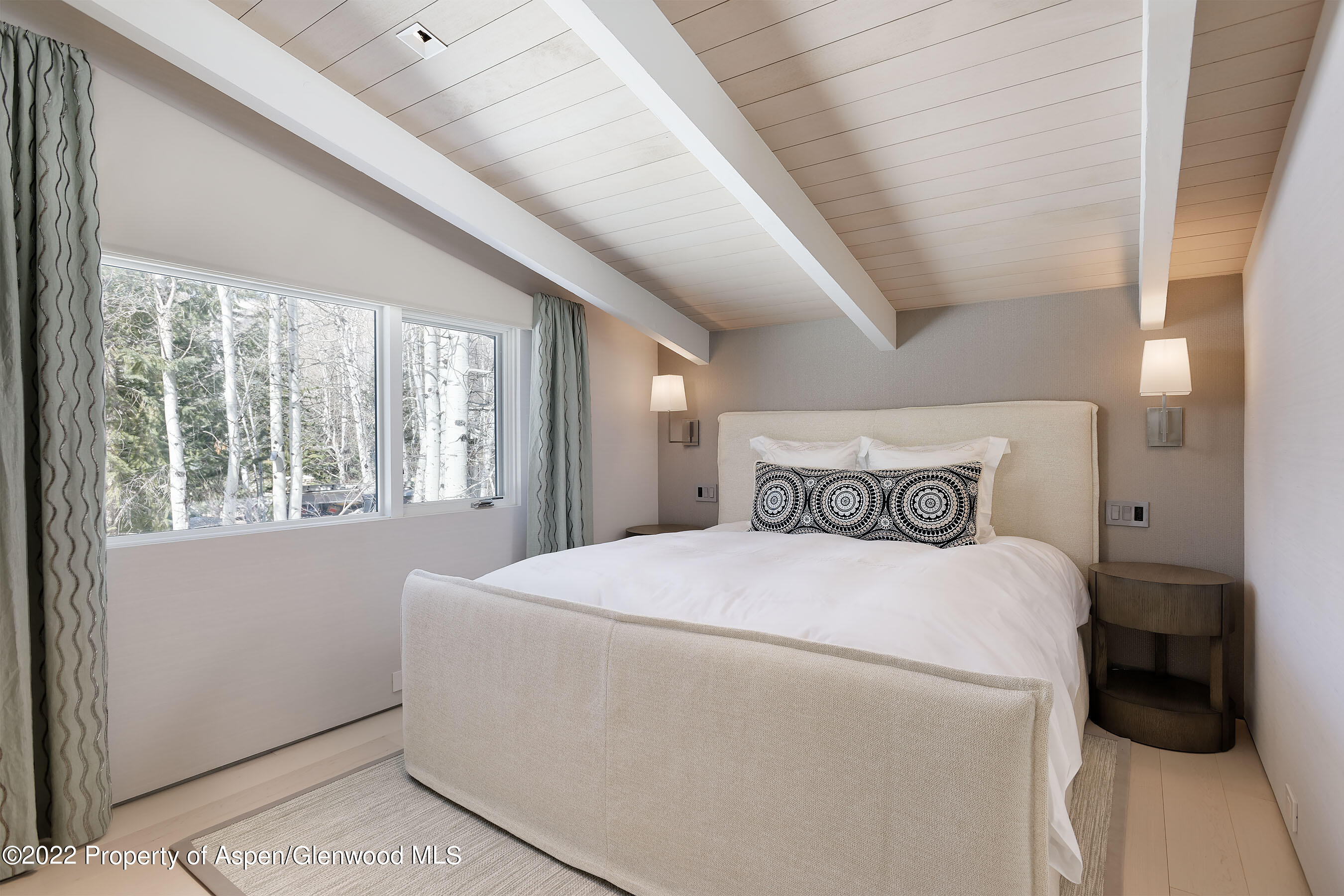 1112 Waters Avenue Property Photo 15