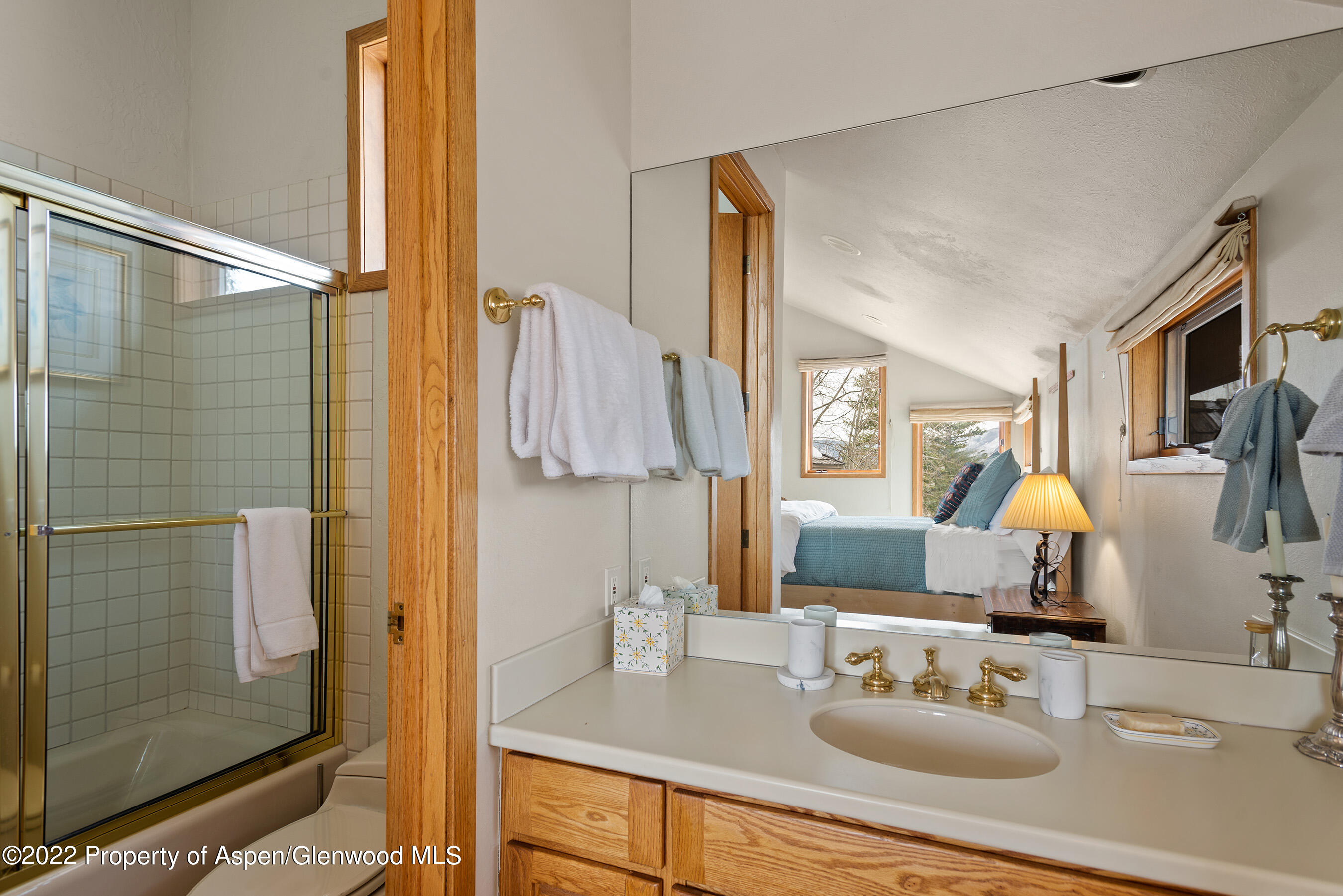 124 Fox Lane Property Photo 19