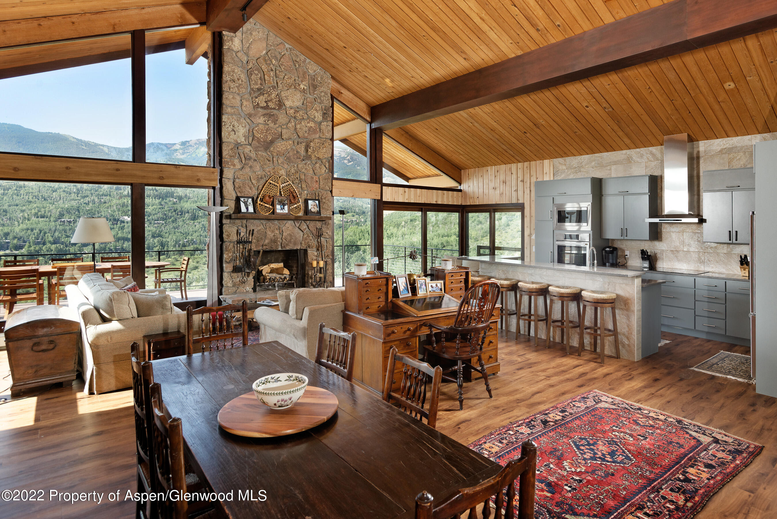 21 Lemond Circle Property Photo 1