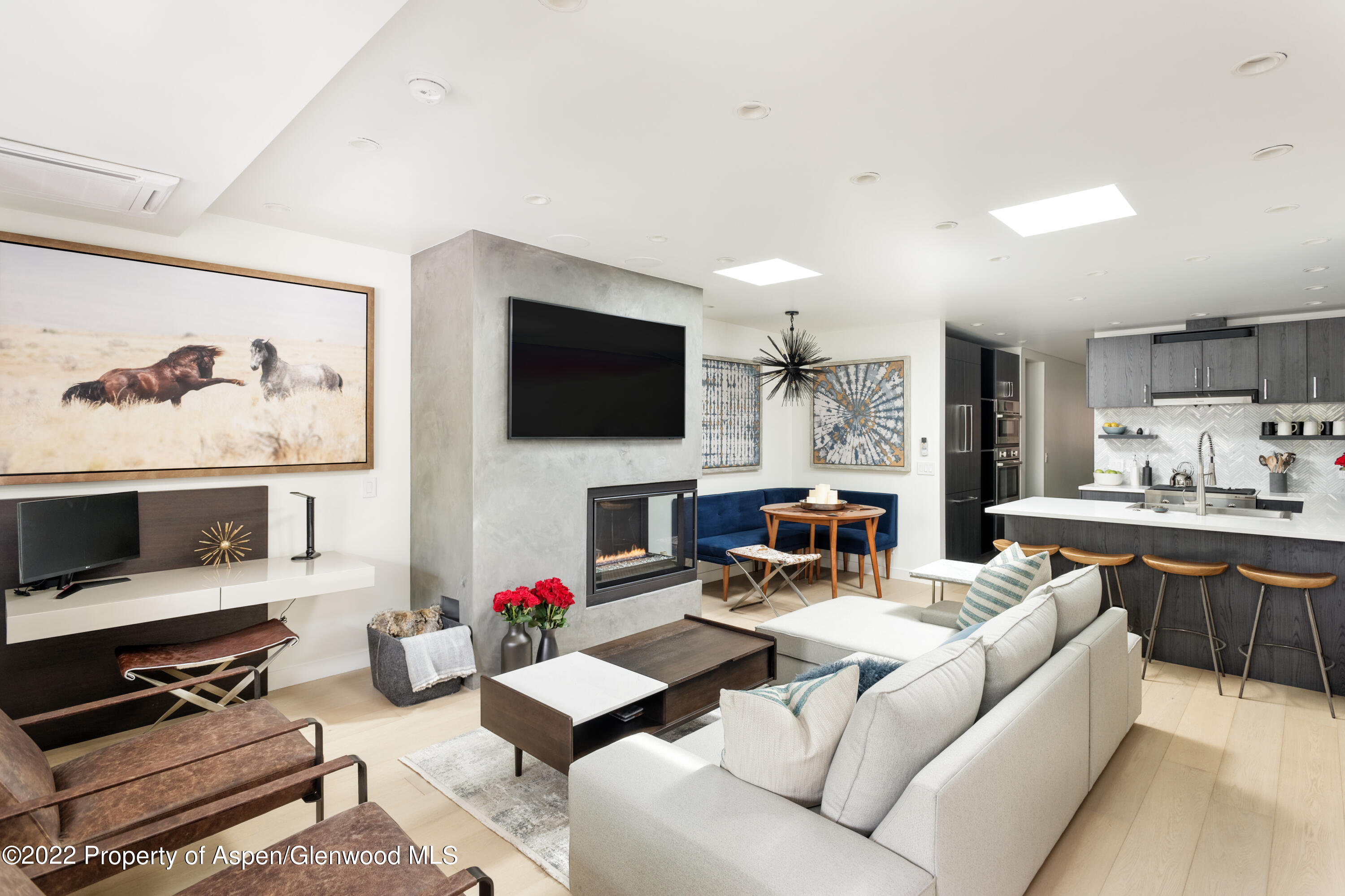 450 S Original Street, 8 Property Photo 1