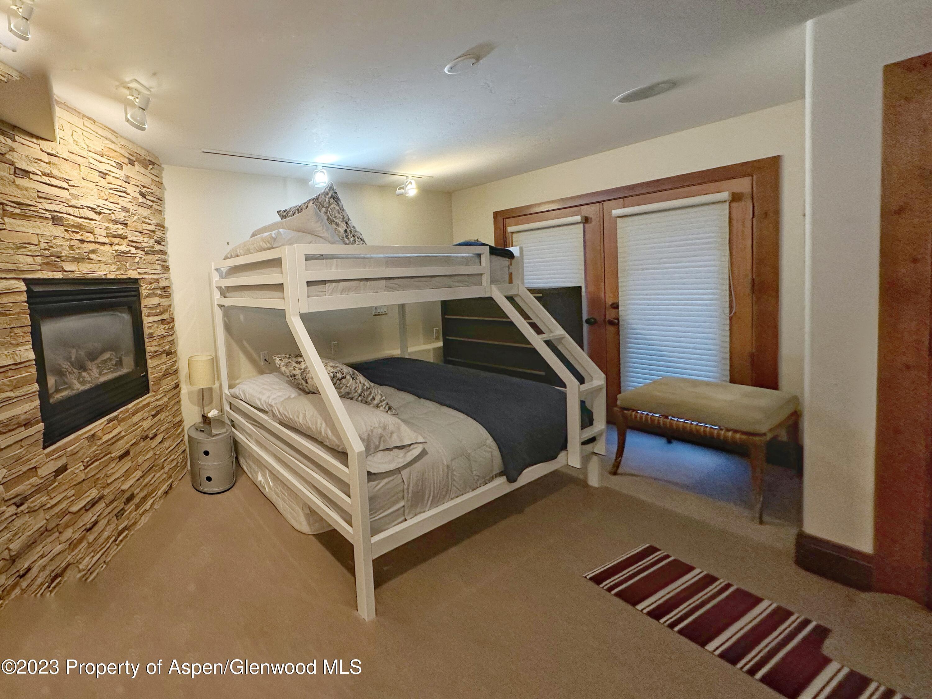 107 Aspen Mountain Road, 5 Property Photo 9