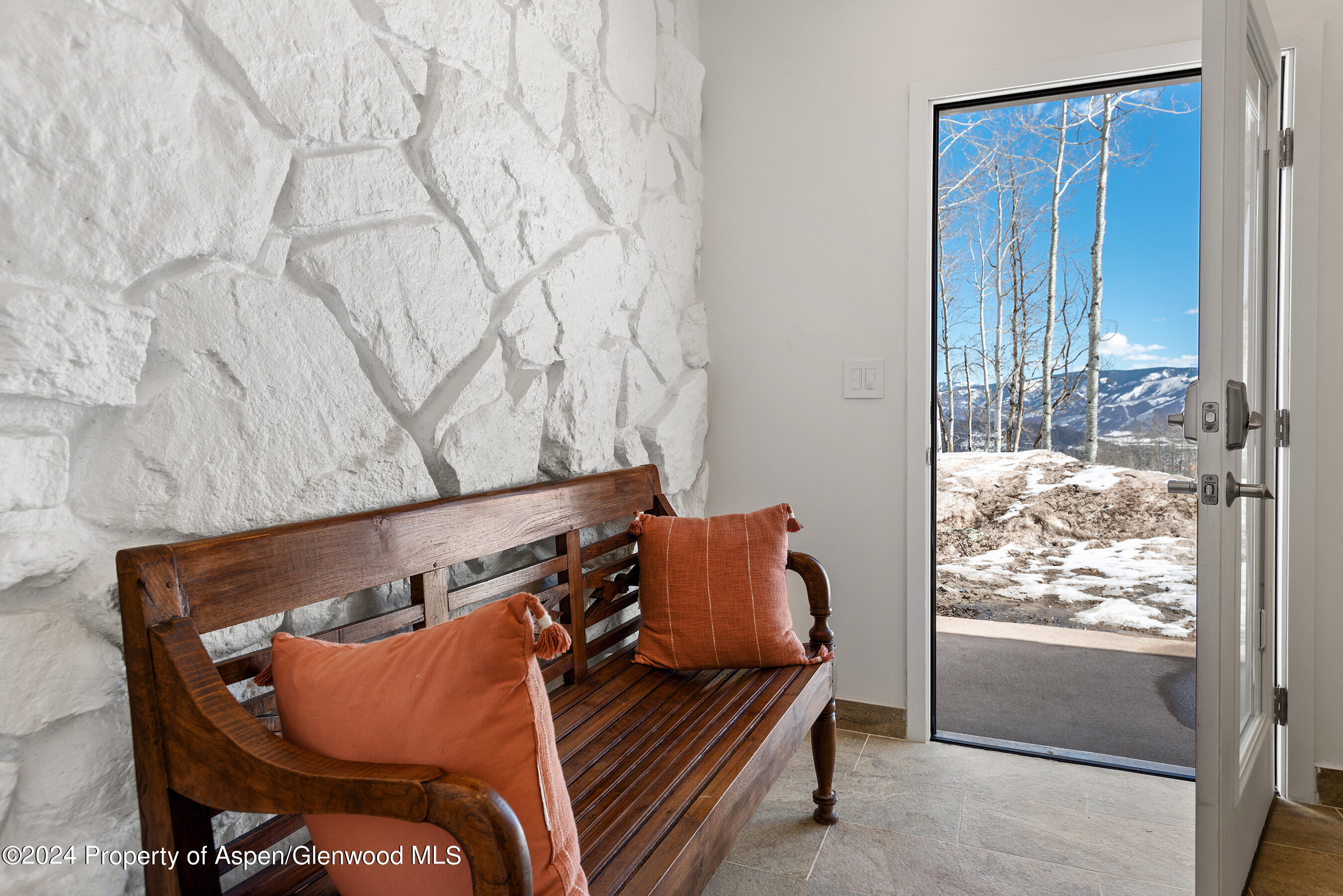 126 Edgewood Lane Property Photo 41