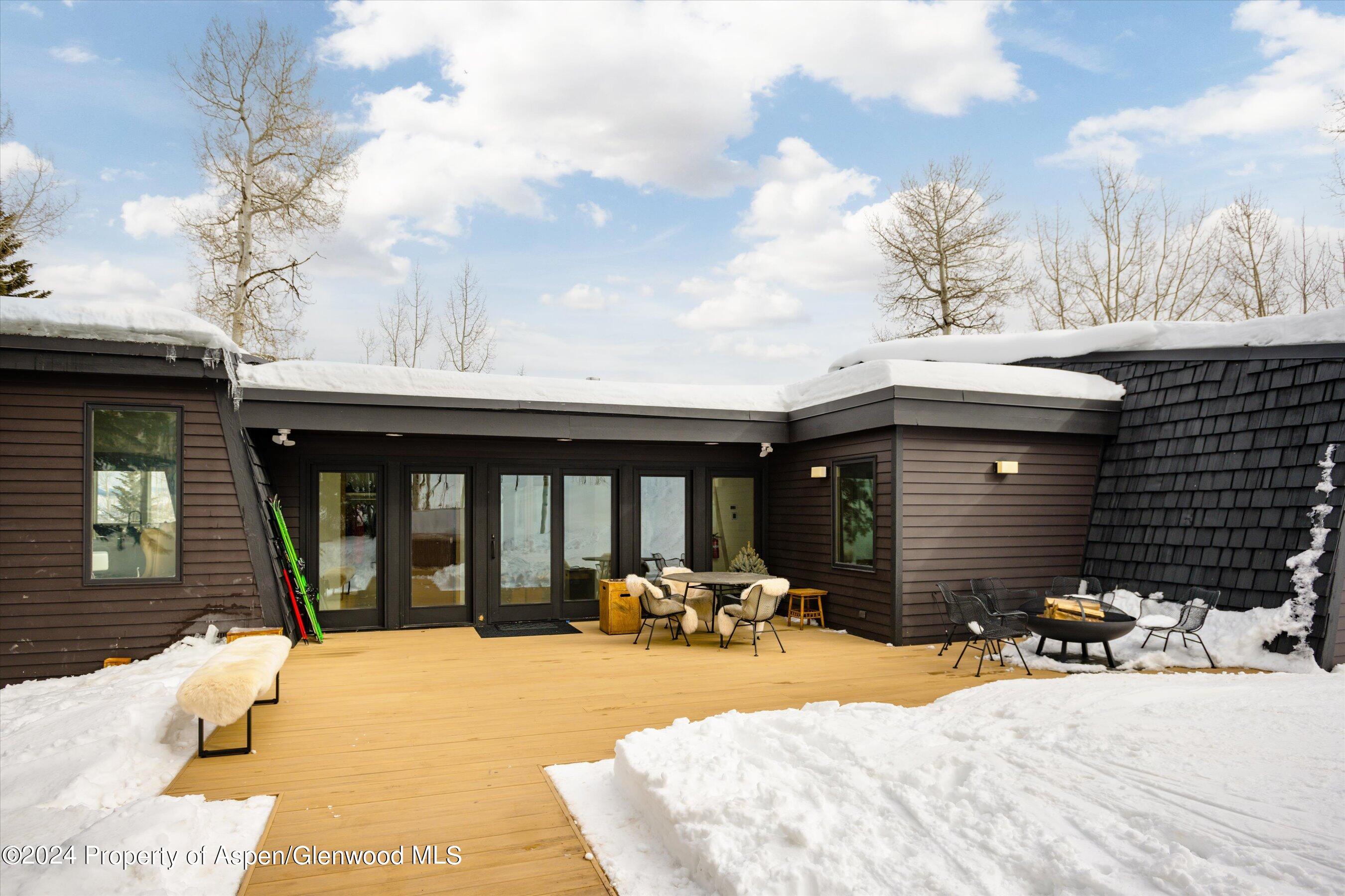 126 Edgewood Lane Property Photo 44