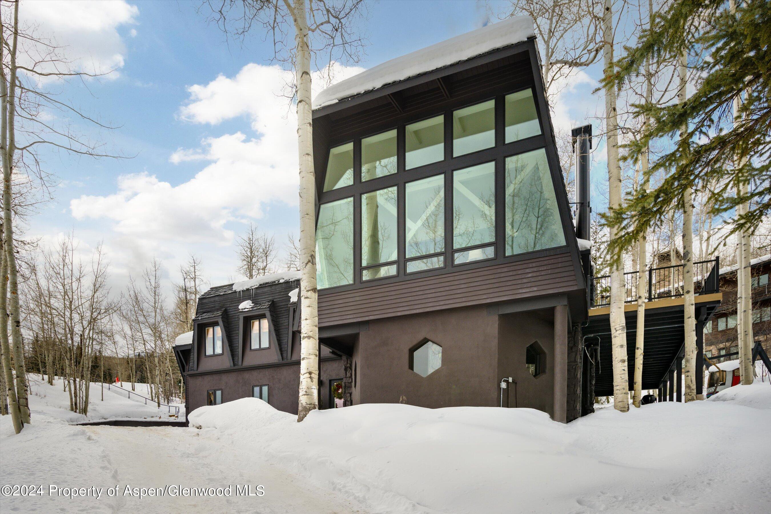 126 Edgewood Lane Property Photo 48