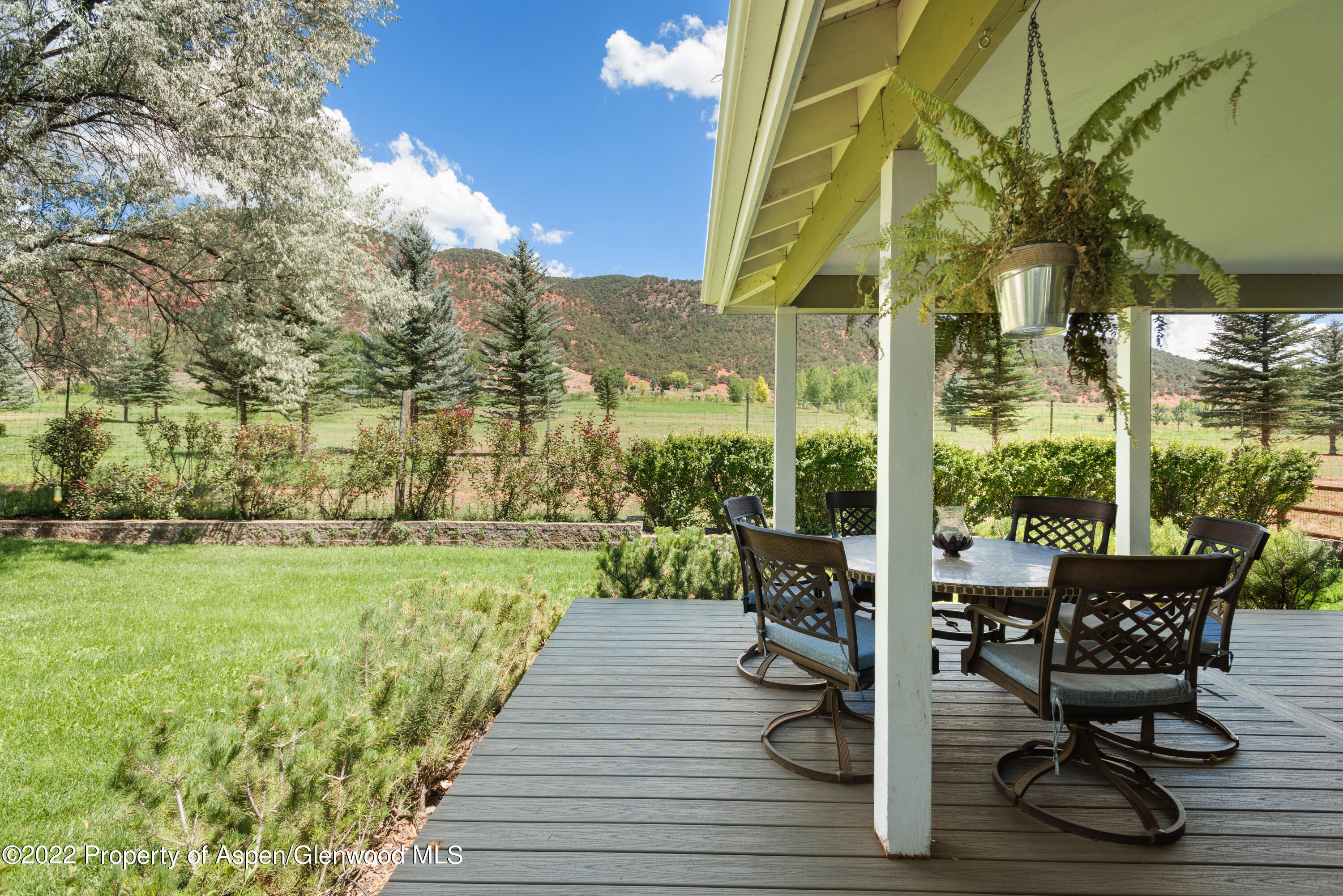 965 Lupine Circle Property Photo 1