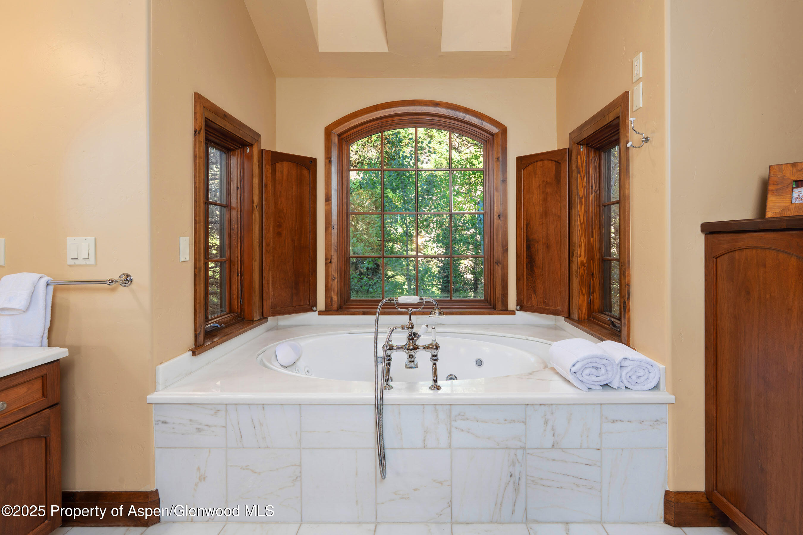 800 S Hayden Property Photo 32
