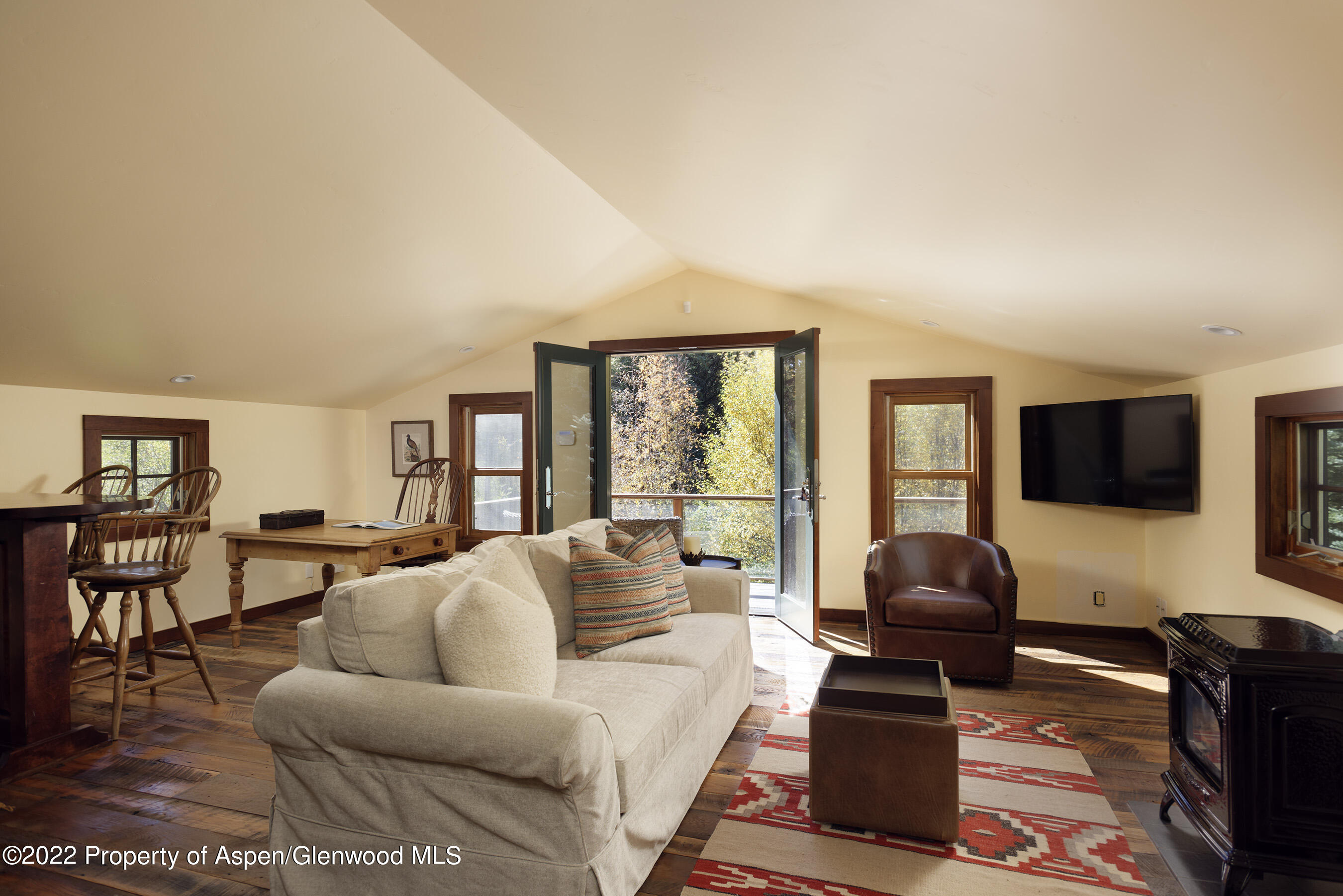 333 Snowmass Creek Road Property Photo 26