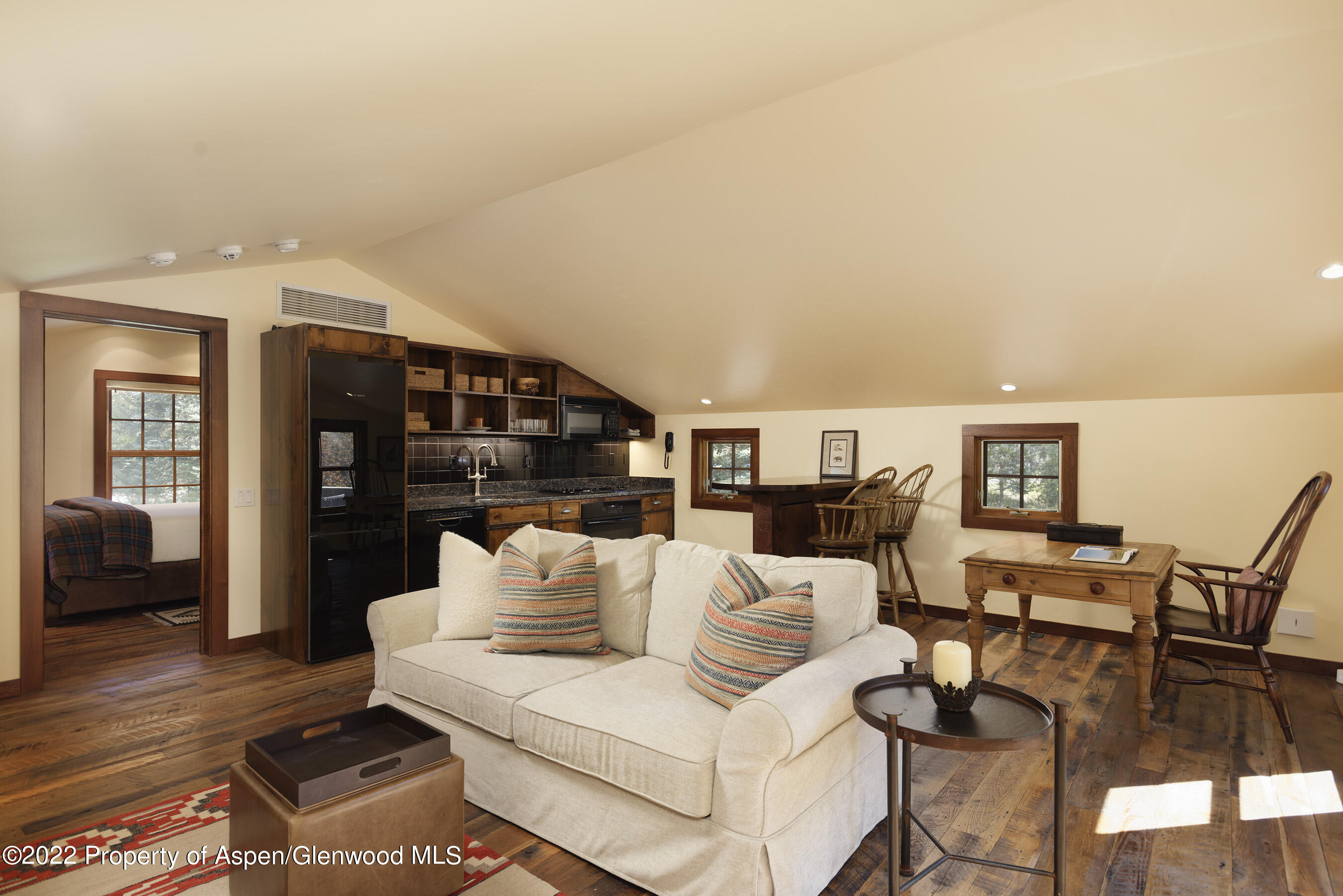 333 Snowmass Creek Road Property Photo 27